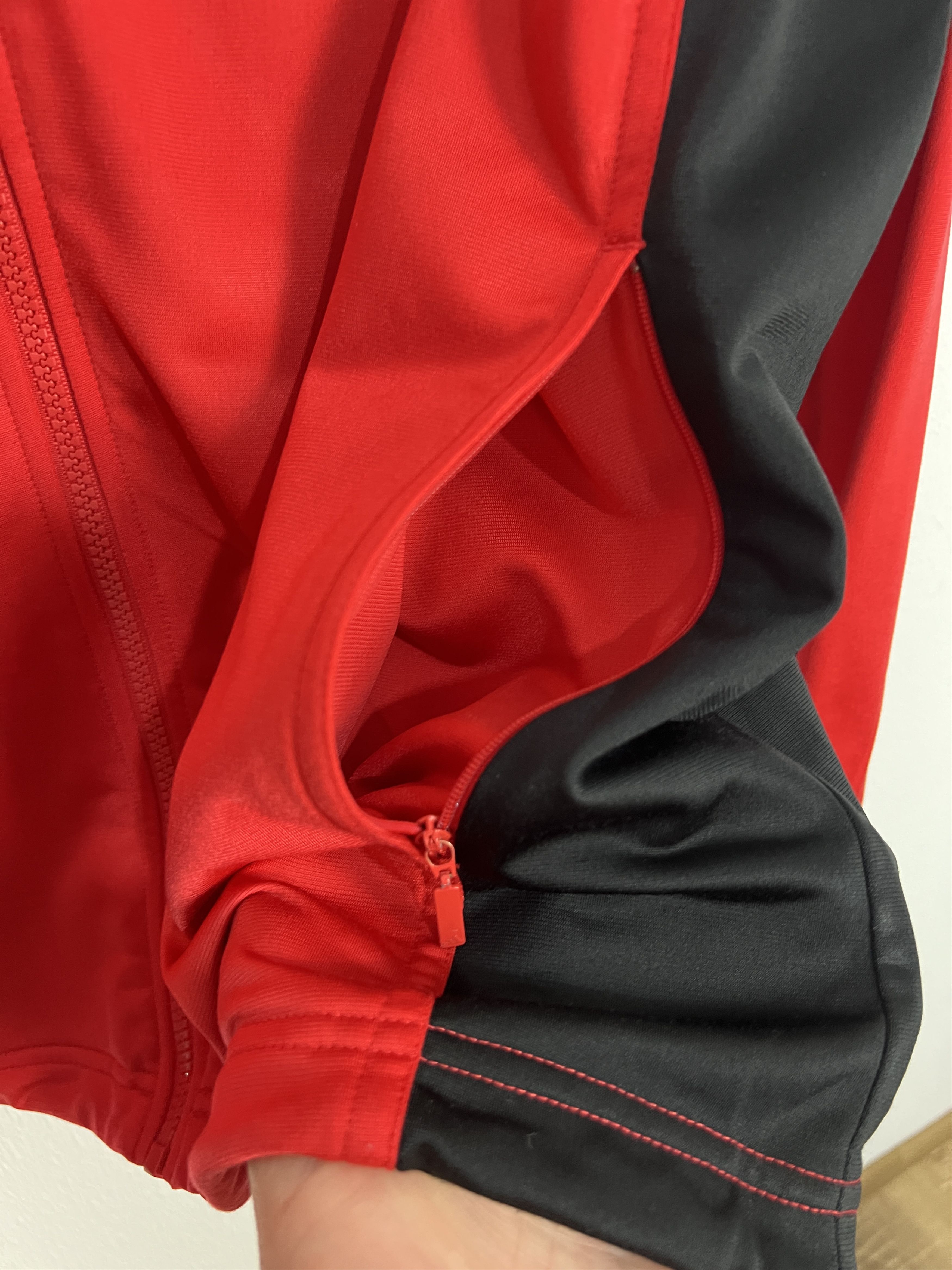 Adidas Vintage 90's Adidas AC Milan Football Red Jacket Soccer Size US M / EU 48-50 / 2 - 5 Thumbnail