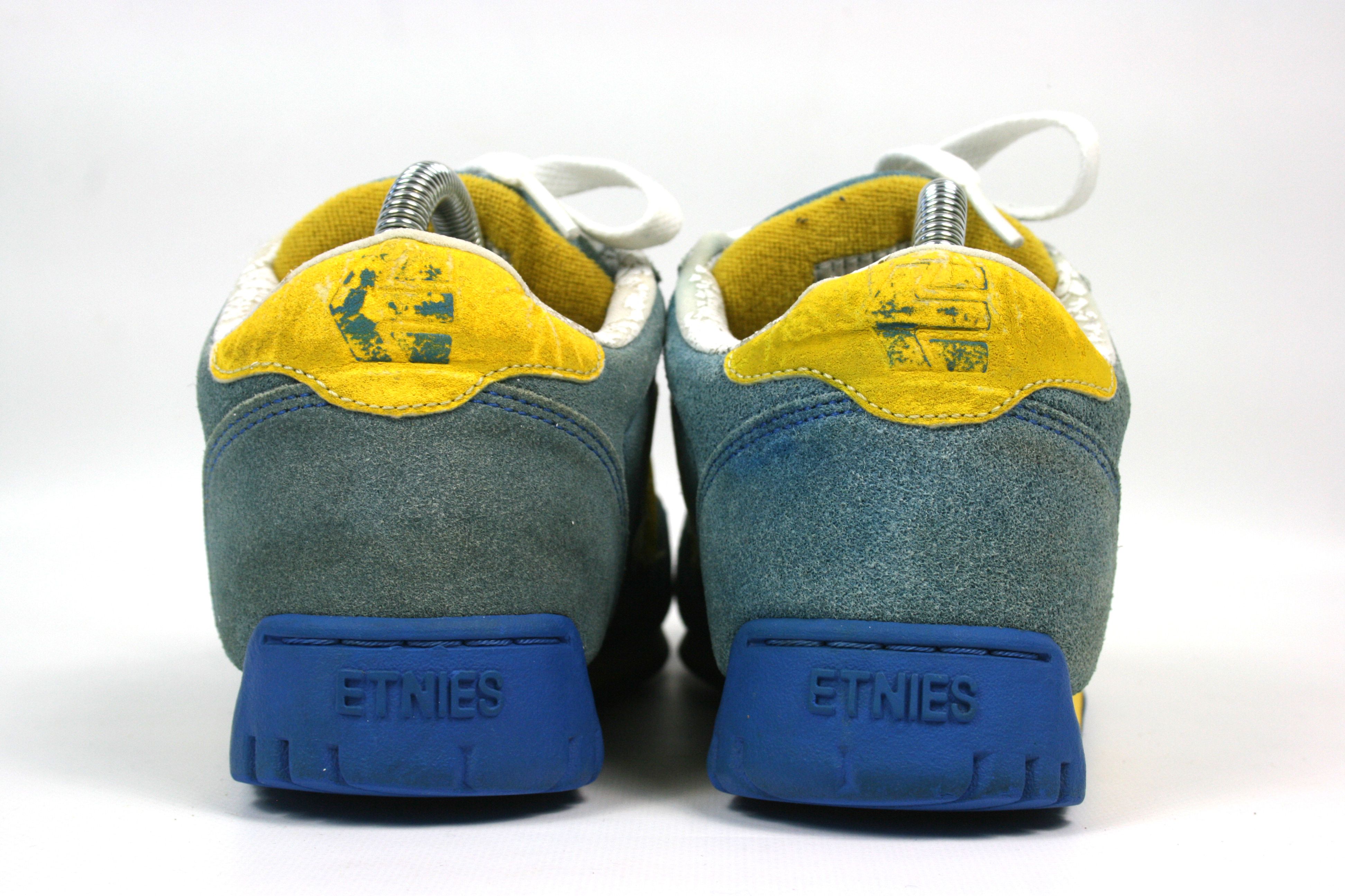 Etnies Lo Cut Oversize Suede Y2K Skate Sneakers Size US 7 / EU 40 - 7 Thumbnail