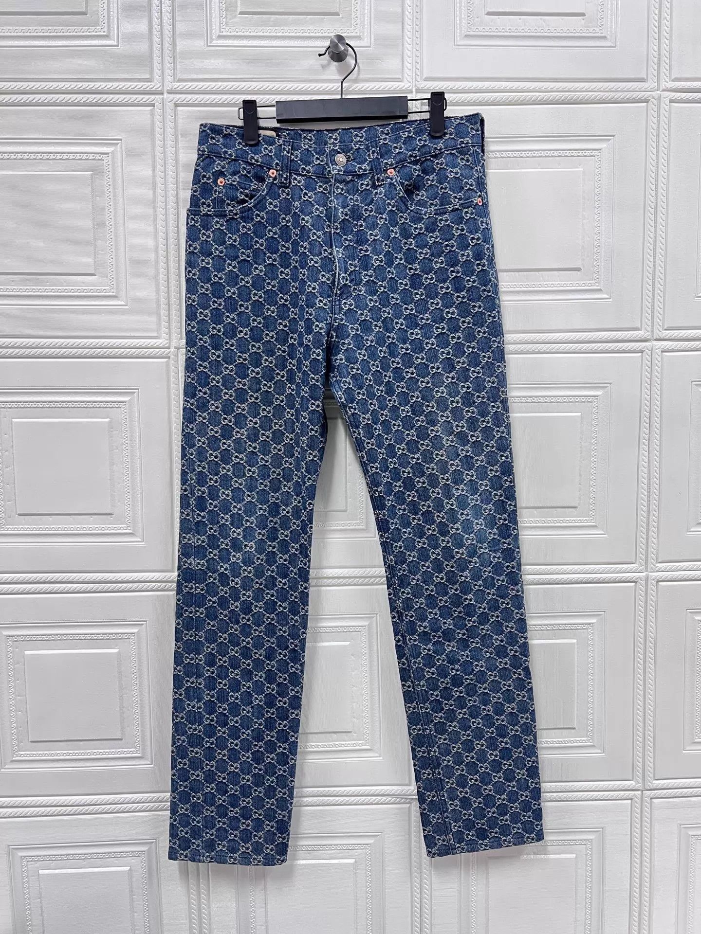 Gucci Gucci GG jacquard leather tag jeans 30 mint Size 30" / US 8 / IT 44 - 1 Thumbnail