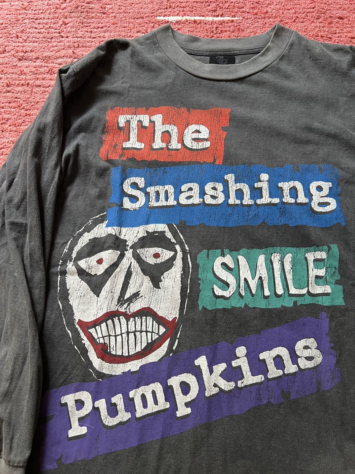 Band Tees The Smashing Pumpkins - Smile faded black tee Size US L / EU 52-54 / 3 - 6 Thumbnail