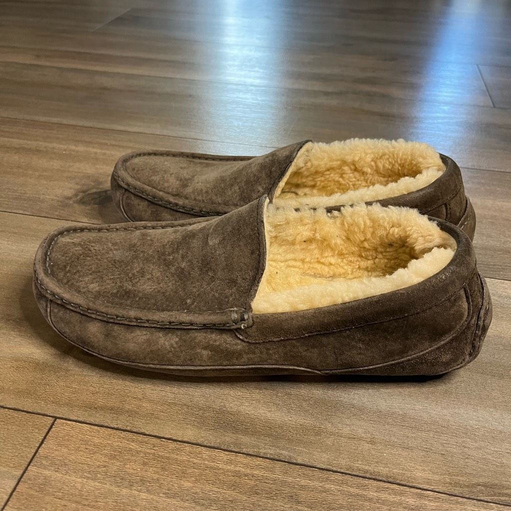 Ugg UGG Ascot Brown Suede Casual Slipper Men’s 10 Size US 10 / EU 43 - 5 Thumbnail