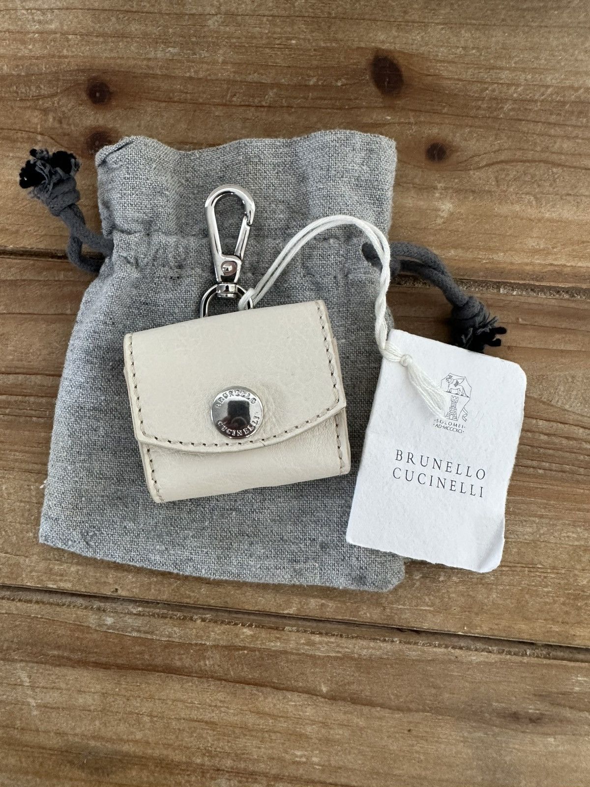 Brunello Cucinelli AirPods leather case Brunello Cucinelli Size ONE SIZE - 1 Thumbnail