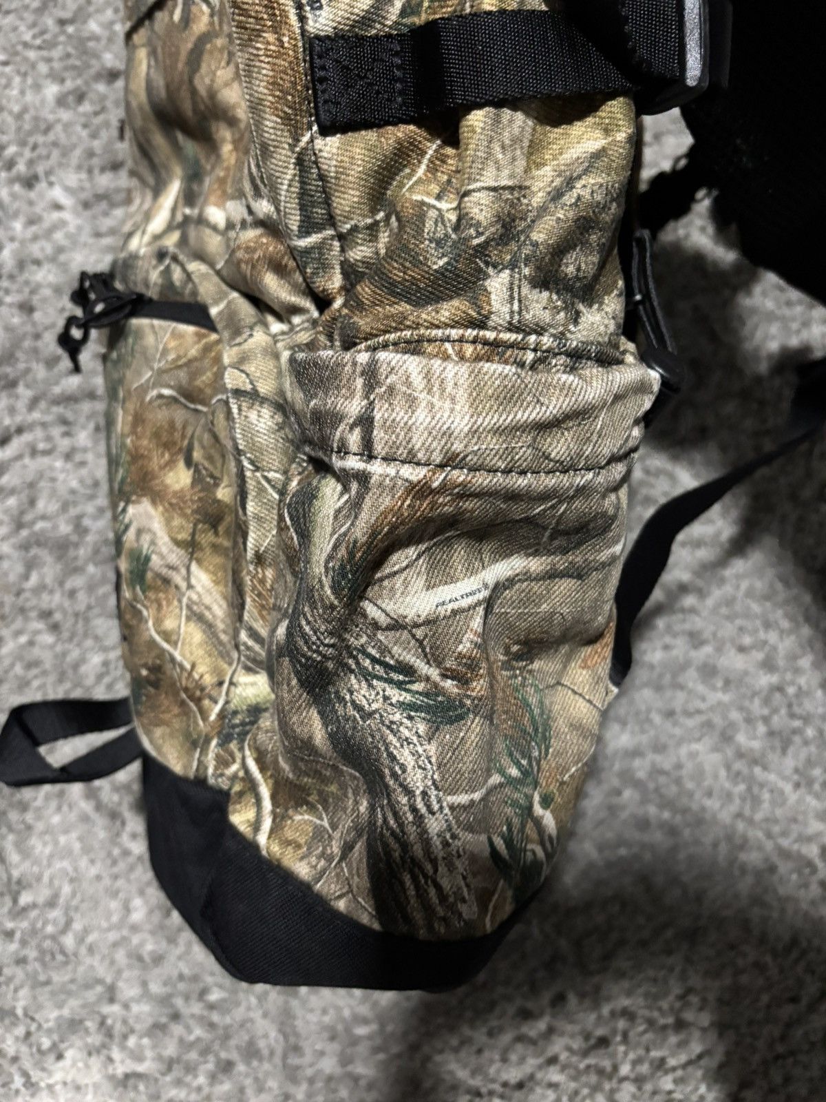 Supreme Supreme Real-tree Camo Backpack Size ONE SIZE - 4 Thumbnail