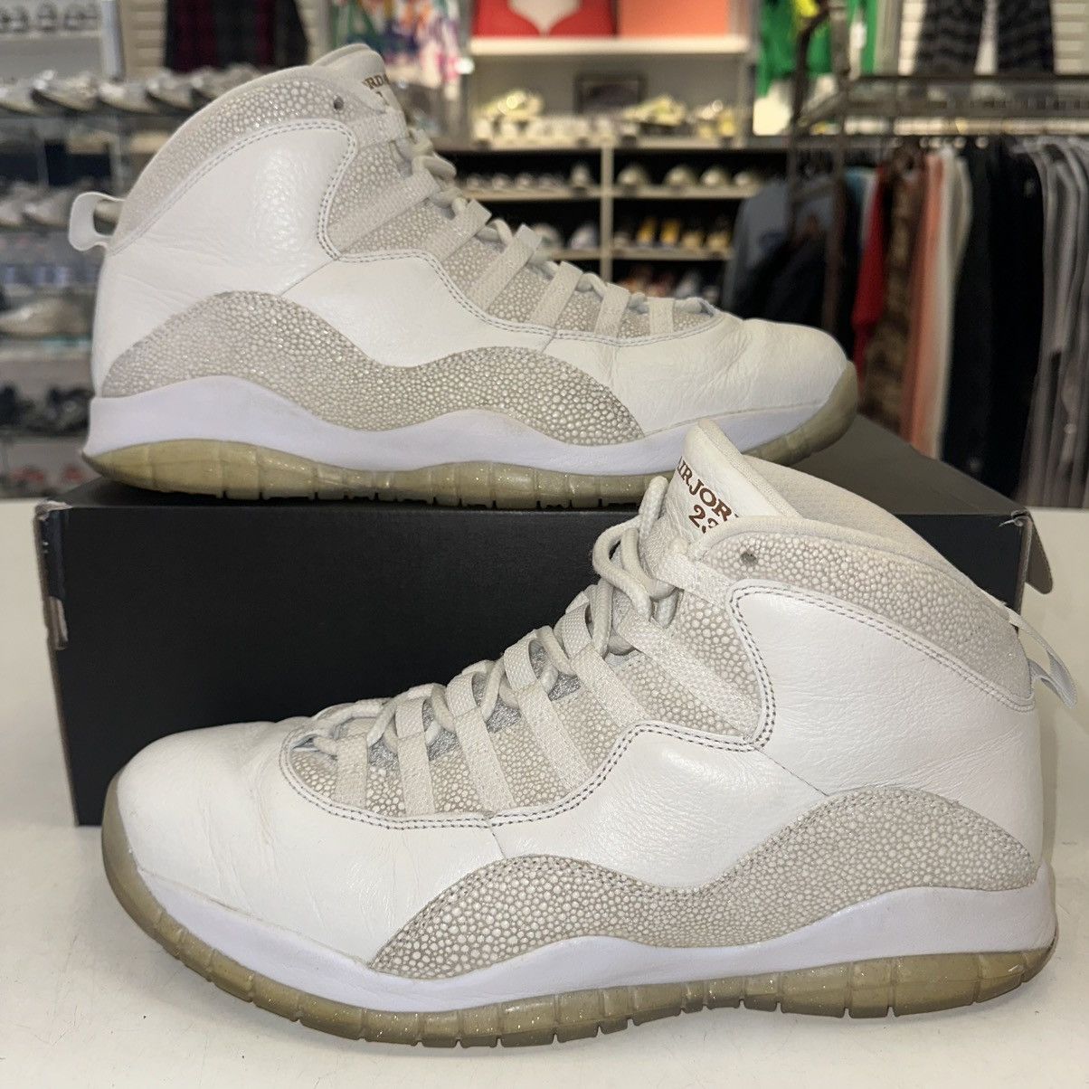 Jordan Brand Size 11 - OVO x Air Jordan 10 Retro White - 819955-100 Size US 11 / EU 44 - 1 Thumbnail