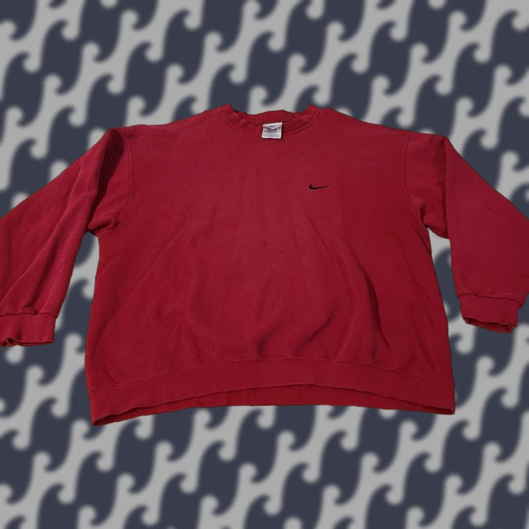 Nike VINTAGE Nike Red White USA XL Crewneck Sweater Distressed 1990s Hip Hop Mens Size US XL / EU 56 / 4 - 1 Thumbnail