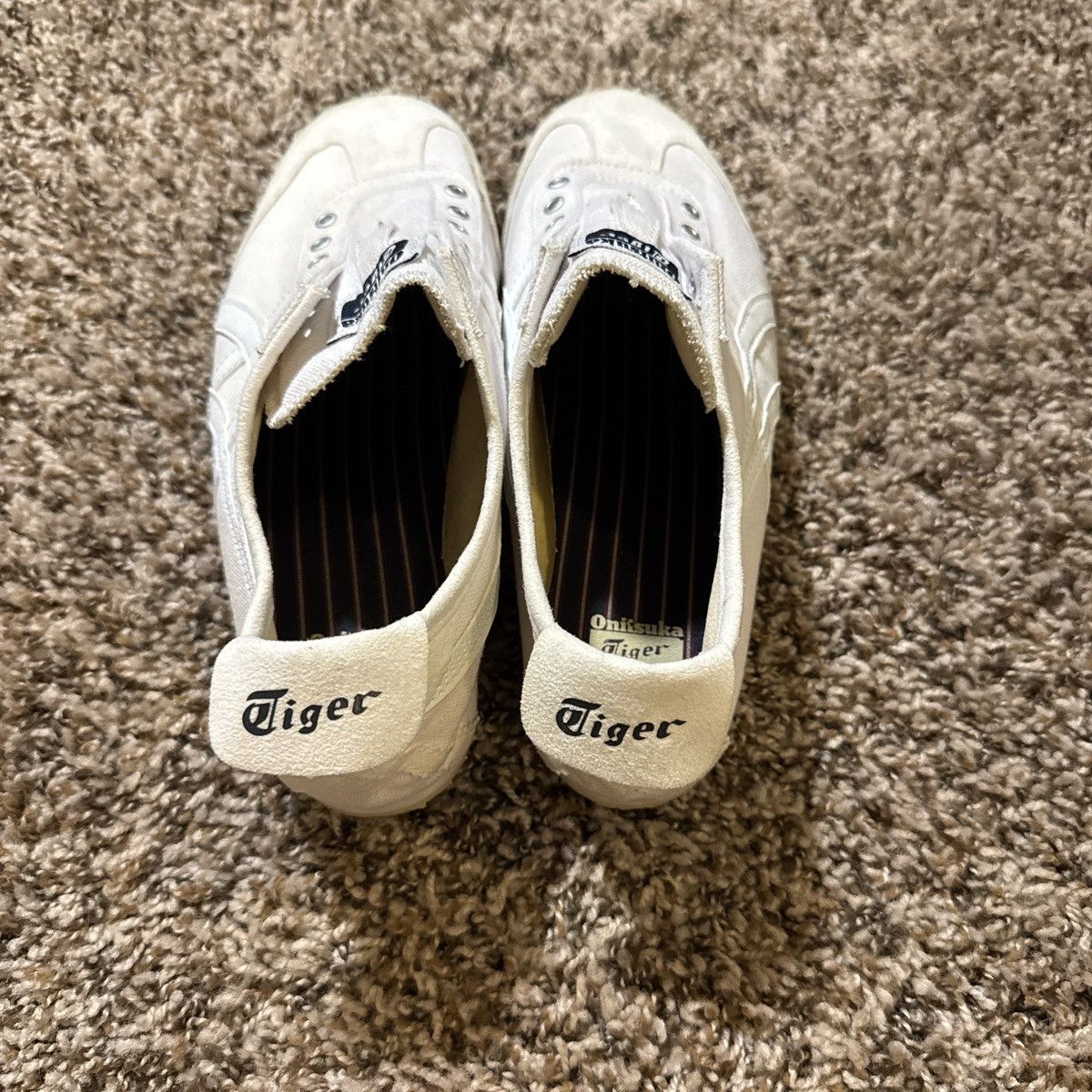 Onitsuka Tiger Onitsuka tiger slip ons Size US 8 / EU 41 - 2 Thumbnail