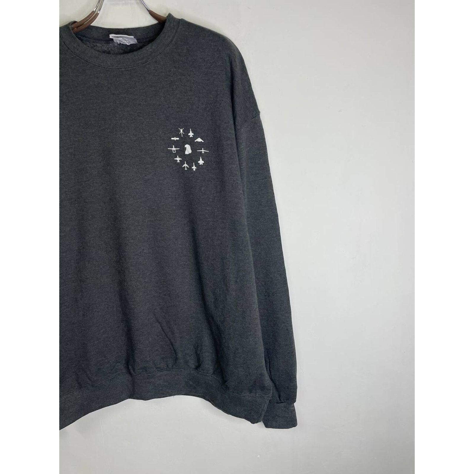 Champion Vintage Champion Eco Authentic Grey Crewneck Sweatshirt XL Size US XL / EU 56 / 4 - 4 Thumbnail