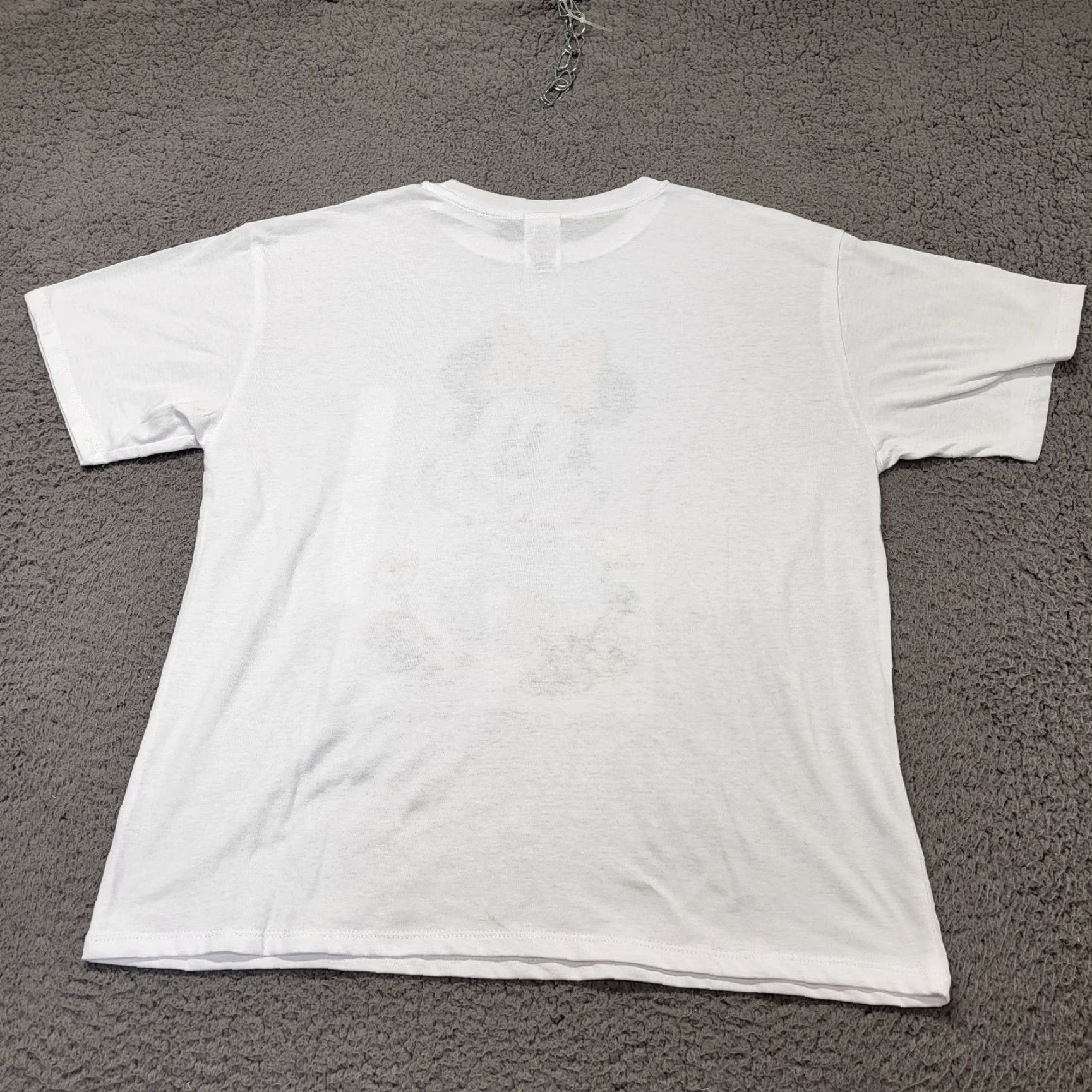 Disney Disney Minnie Mouse T-Shirt Women’s Large White Embroidered Flowers NWT Emoji 💐 Size L / US 10 / IT 46 - 3 Thumbnail