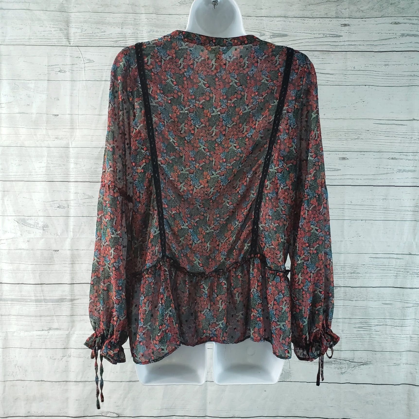 Vintage Matilda Jane Womens Blouse Sz S Red Floral Long Sleeve Sheer Satin Polyester Shirt Womens Regular 90s? Size S / US 4 / IT 40 - 4 Thumbnail