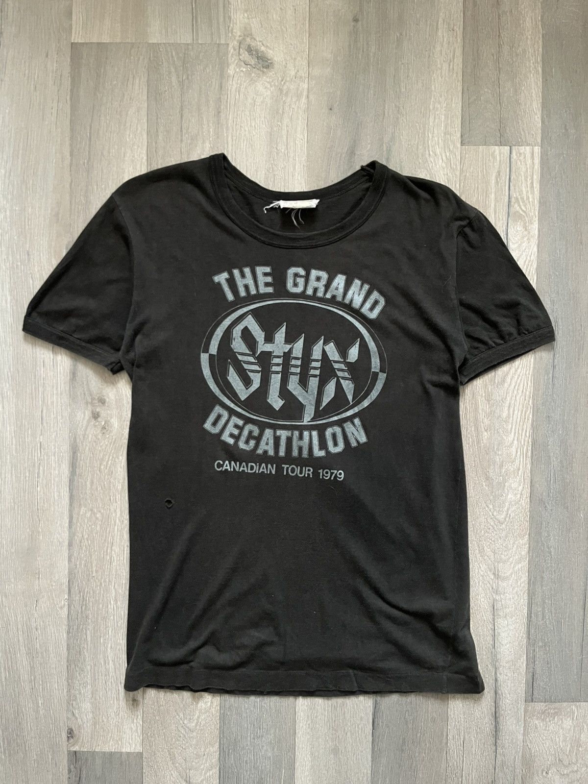 Vintage 1979 Styx Canadian Tour Tee Size US XS / EU 42 / 0 - 1 Thumbnail