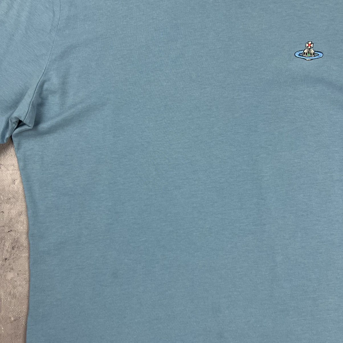 Vivienne Westwood Rare! Vivienne Westwood Luxury Tee Ord Logo Size US L / EU 52-54 / 3 - 7 Thumbnail