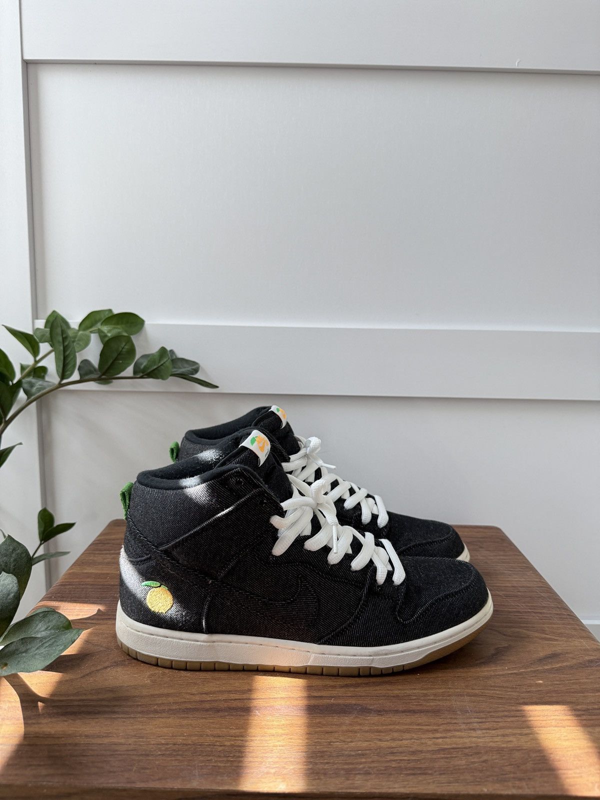 Nike SB Nike SB Dunk High Momofuku Size US 9.5 / EU 42-43 - 2 Thumbnail