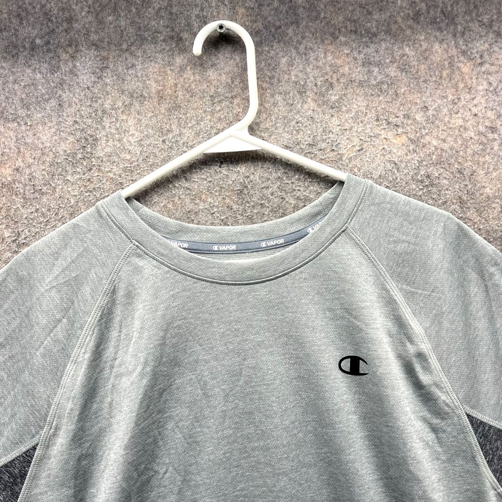 Champion VINTAGE Champion Shirt Mens XL Gray Short Sleeve Athletic Vapor Performance Jersey VTG Size US XL / EU 56 / 4 - 3 Thumbnail