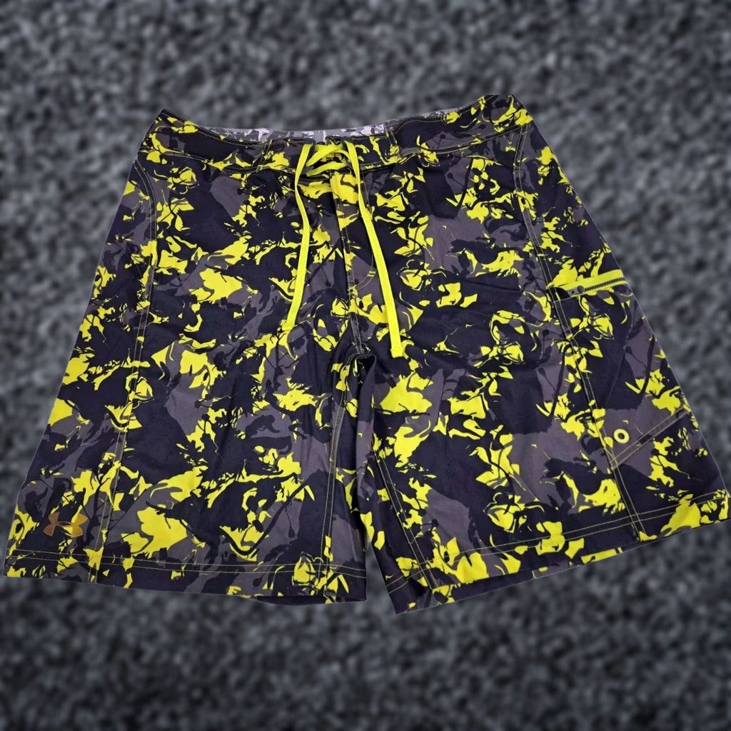 Under Armour Under Armour Mens Boardshorts 40 Black/Yellow Camouflage Polyester Quick Dry Drawstring Side Zip Pocket Beach Surfing Mens Size US 40 / EU 56 - 1 Thumbnail