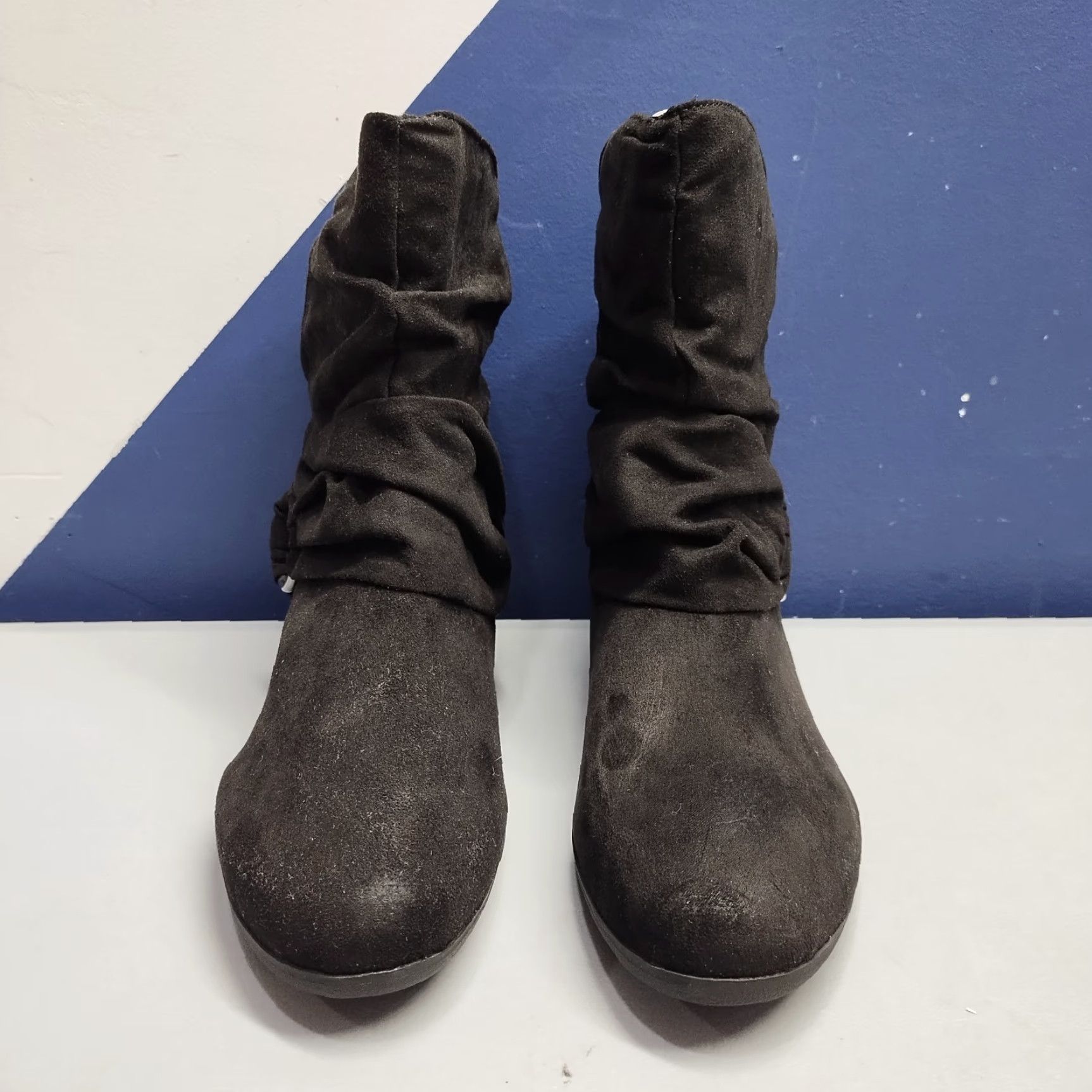 Vintage Cloudwalkers Serena Ankle Boots Womens Size 9.5W Black Classic Pull On 205086 Boots Womens Size 9.5W Black Size US 10 / IT 40 - 3 Thumbnail