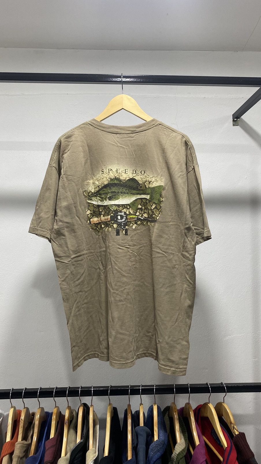 Speedo × Vintage 💥Vintage 2004 Speedo Graphics Backhit Baits Tee Size US XL / EU 56 / 4 - 1 Thumbnail