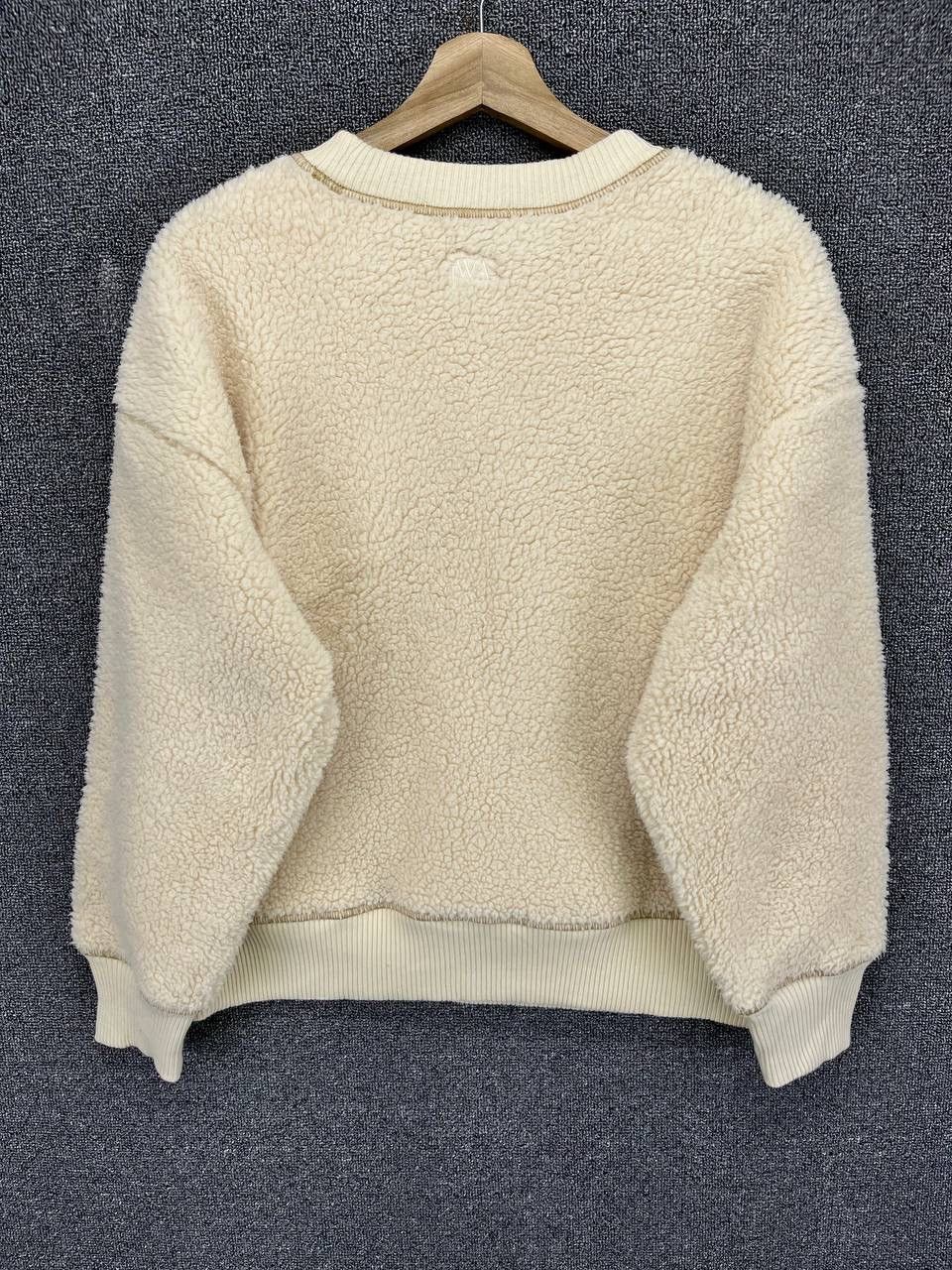 JW Anderson J.W.Anderson x Uniqlo Fleece Luxury Sweatshirt Size M / US 6-8 / IT 42-44 - 5 Thumbnail