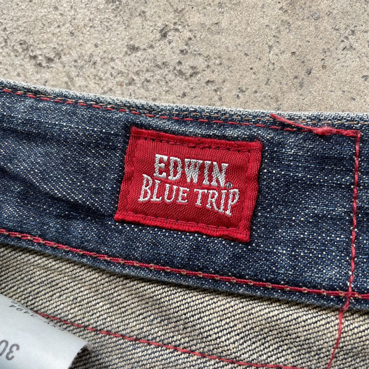 Edwin × Jean × Vintage Vintage Edwin Blue Trip Faded Denim Jeans Pants W31x33 Size US 31 - 7 Thumbnail