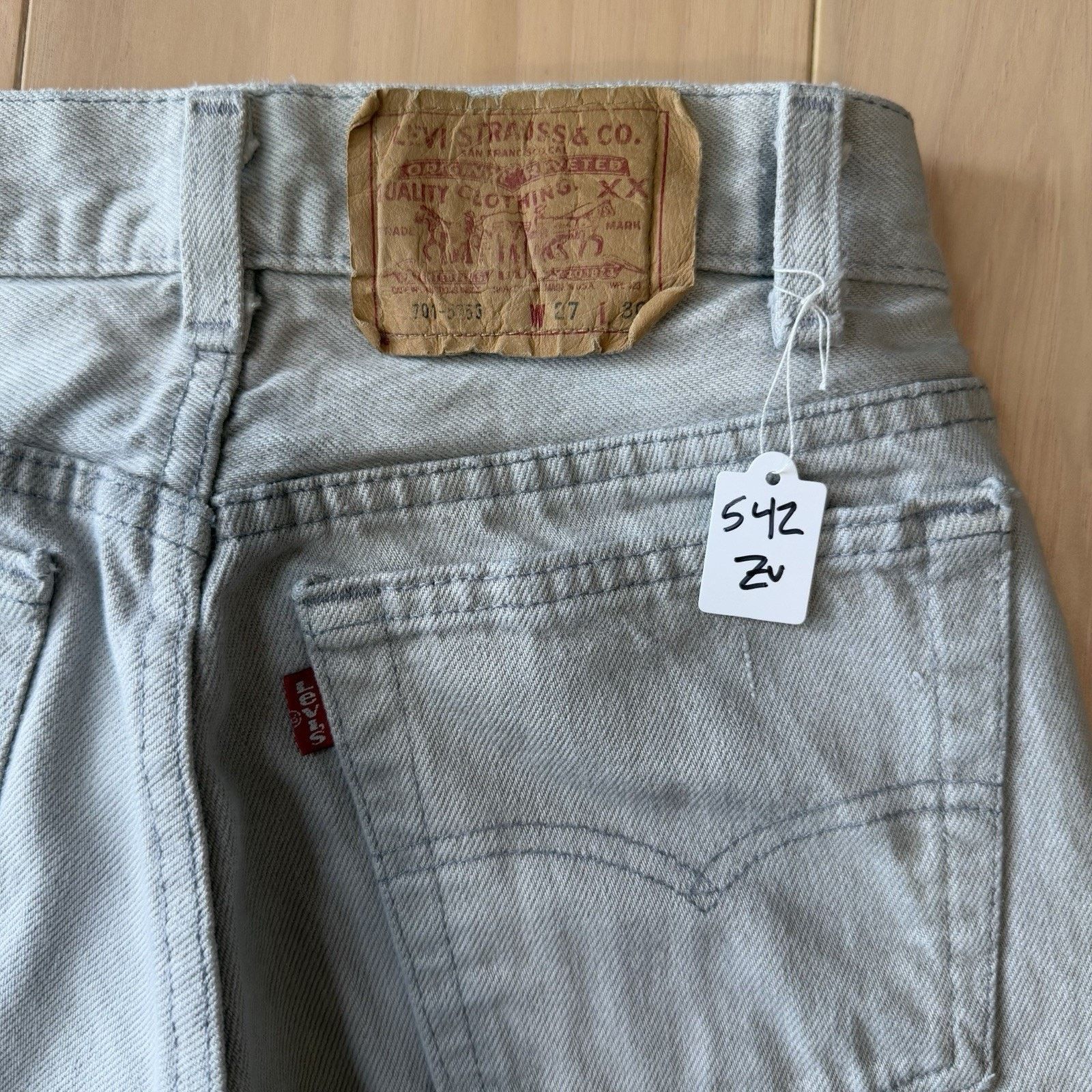 Levi's Vintage Levis 701 Jeans 25 Gray 80s Light Wash Made USA Size 25" / US 0 / IT 36 - 9 Thumbnail