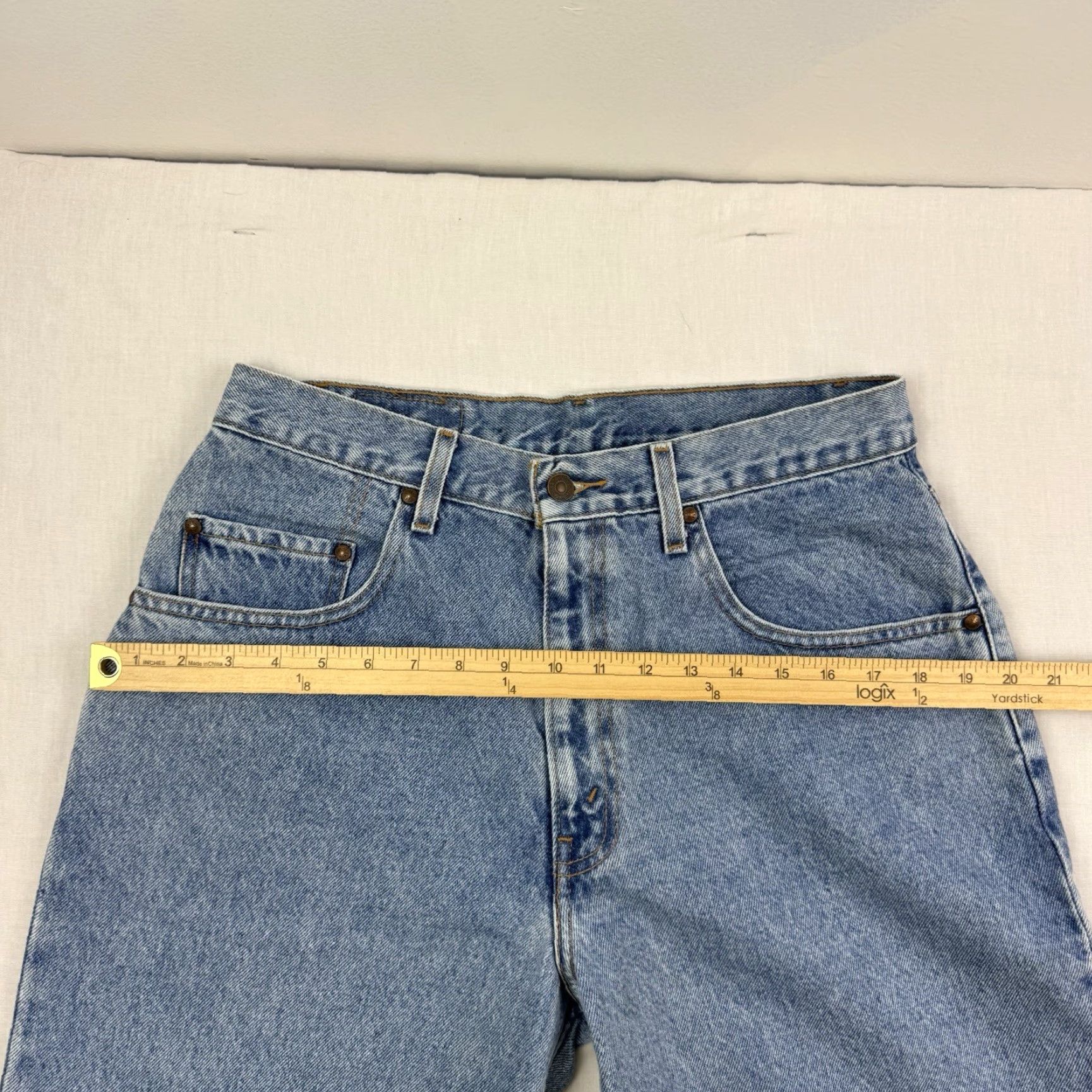 Levi's VINTAGE Levi's 545 Jeans Adult 34x32 Blue Grunge 90s Y2K Brown Tab Levis 545 Jeans Mens Regular 34 Blue 90s Grunge USA Jeans Size US 34 / EU 50 - 7 Thumbnail
