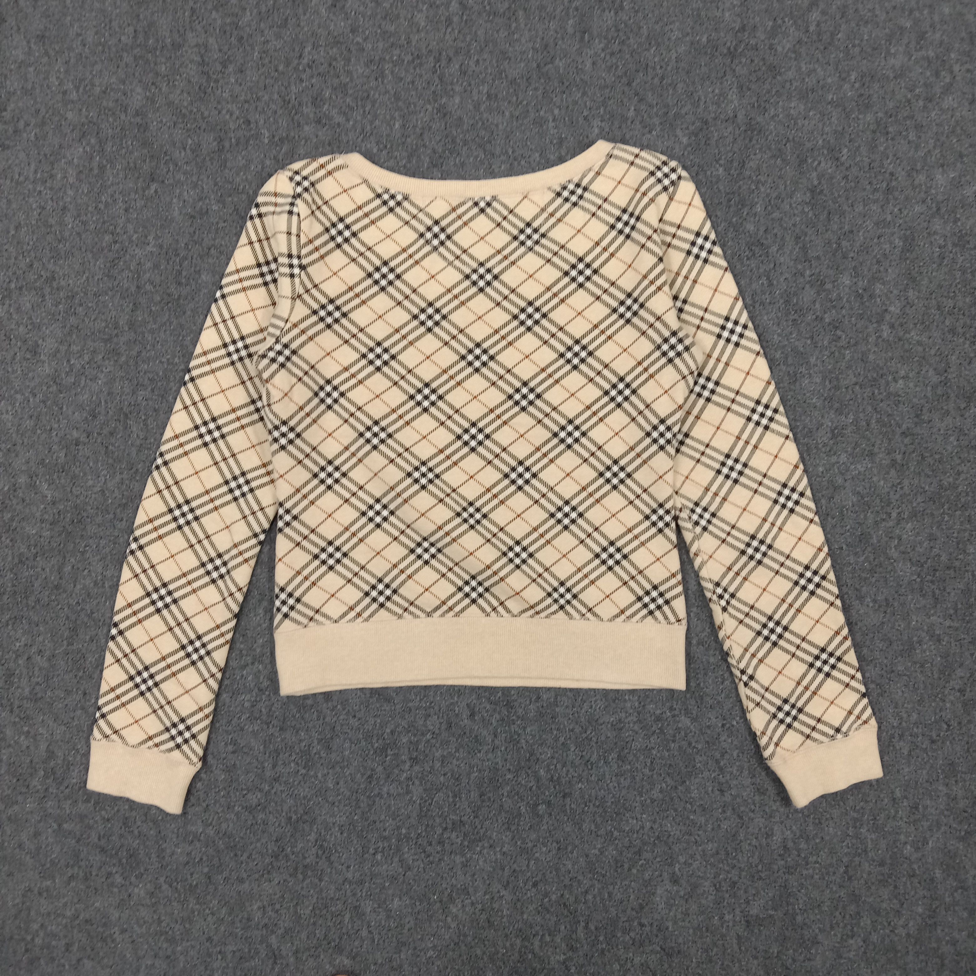 Burberry × Vintage Burberry London Nova Check Crop Long Sleeve Tshirt Size XS / US 0-2 / IT 36-38 - 4 Thumbnail
