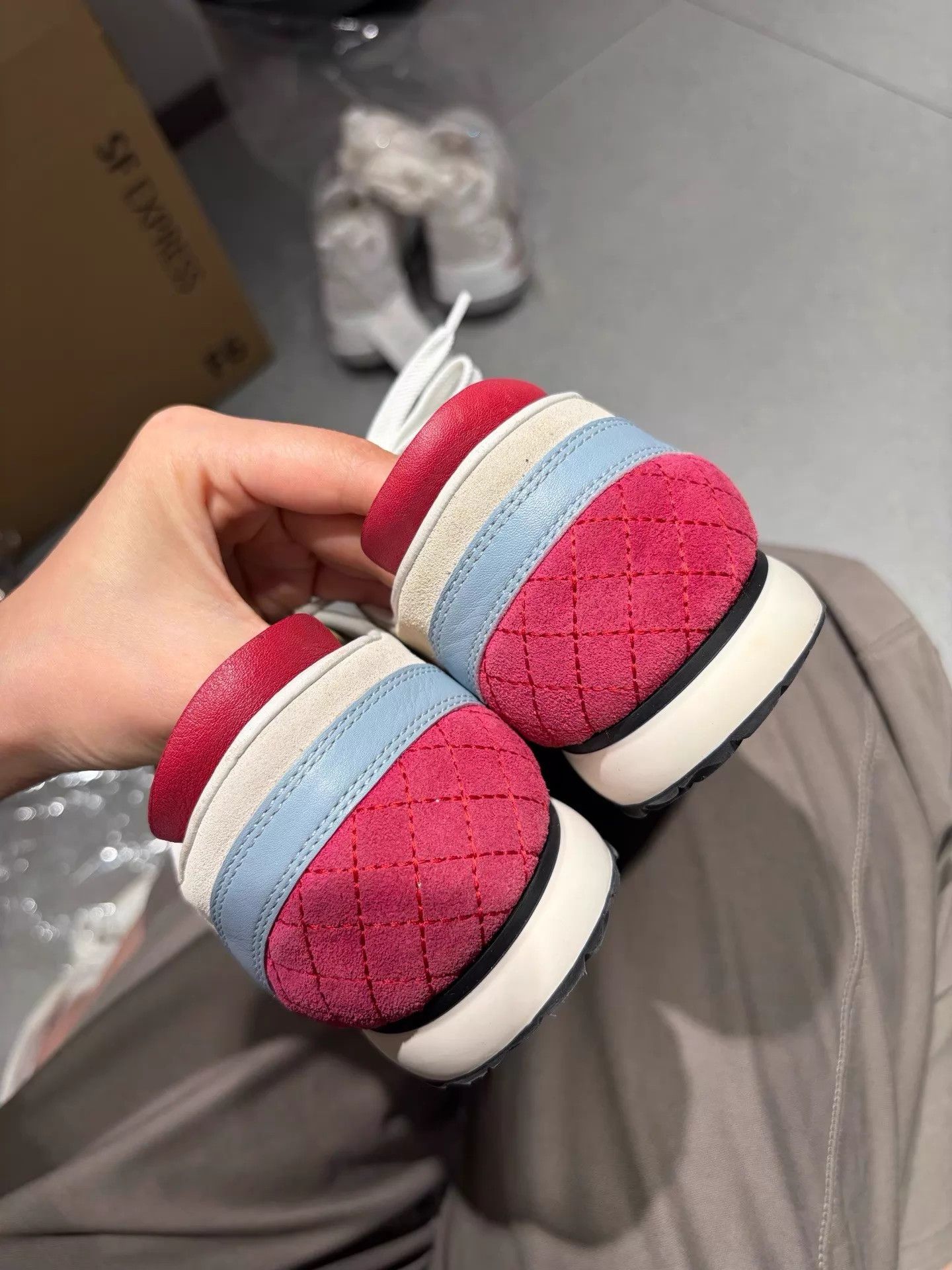 Chanel Chanel 23P Suede Colorblock Trainer 98 New 35.5 Size US 5 / IT 35 - 5 Thumbnail
