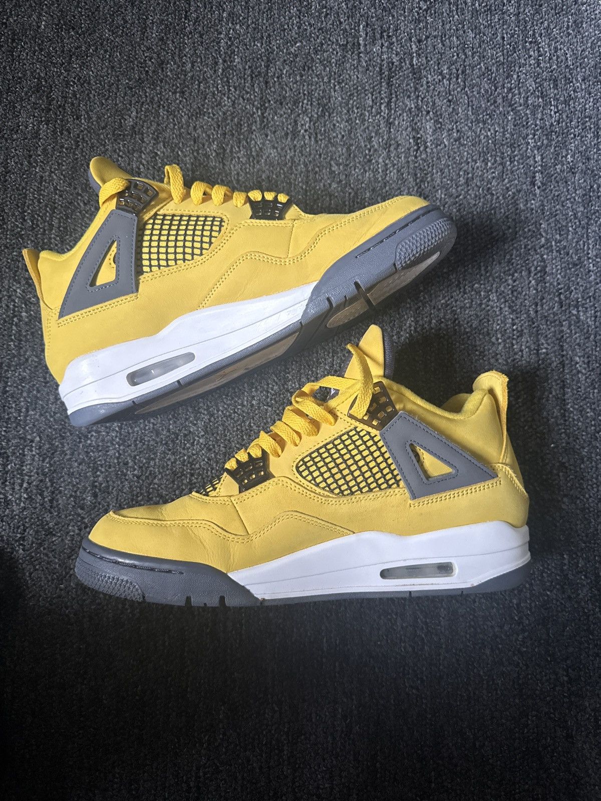 Jordan Brand Jordan 4 “Lightning” Size US 9.5 / EU 42-43 - 2 Thumbnail