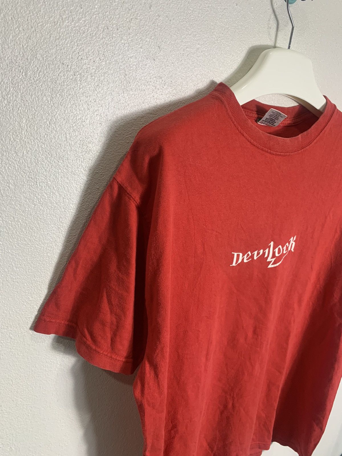 Vintage Devilock centre logo t-shirt Size US XL / EU 56 / 4 - 5 Thumbnail