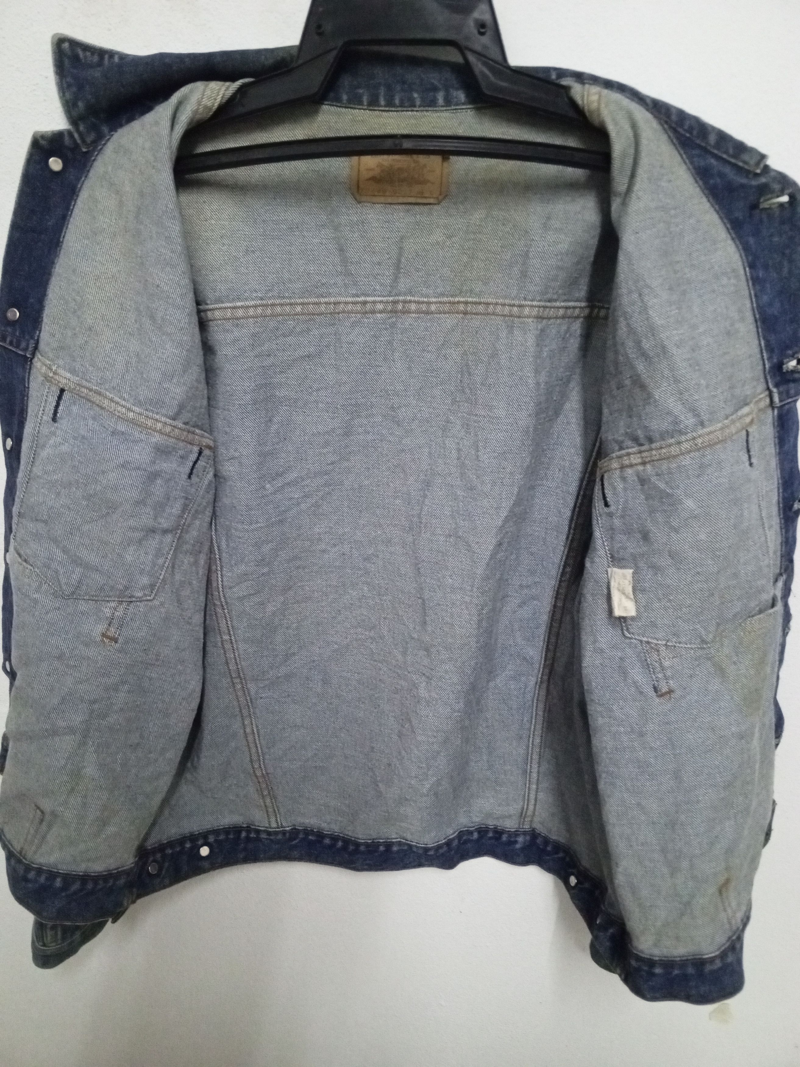 Vintage Levis orange tab denim jacket button J02