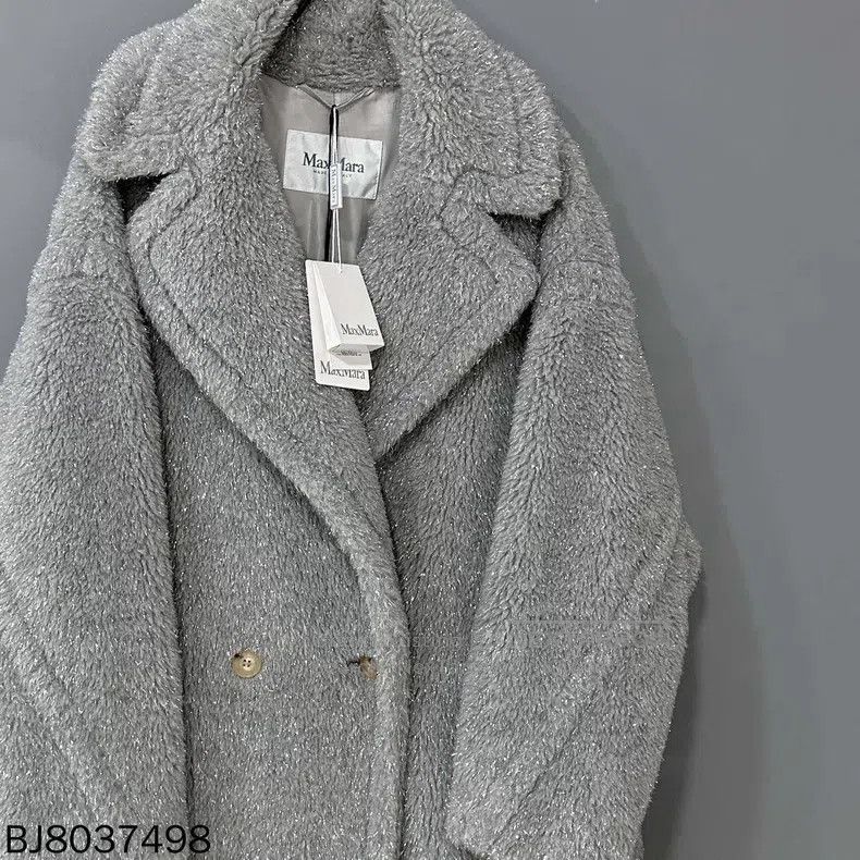 Max Mara Max Mara Silver thread teddy coat Size M / US 6-8 / IT 42-44 - 2 Thumbnail