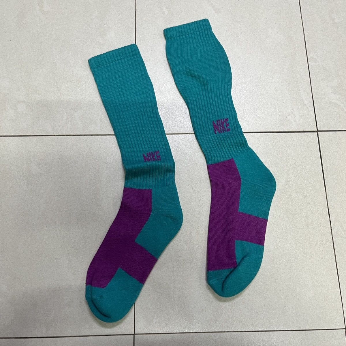 Vintage Vintage Nike Socks Size ONE SIZE - 4 Thumbnail