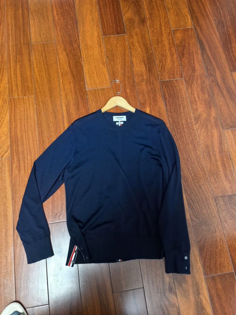 Thom Browne Thom Browne size4 A striped wool sweater with a ribbon on t Size US XL / EU 56 / 4 - 4 Thumbnail