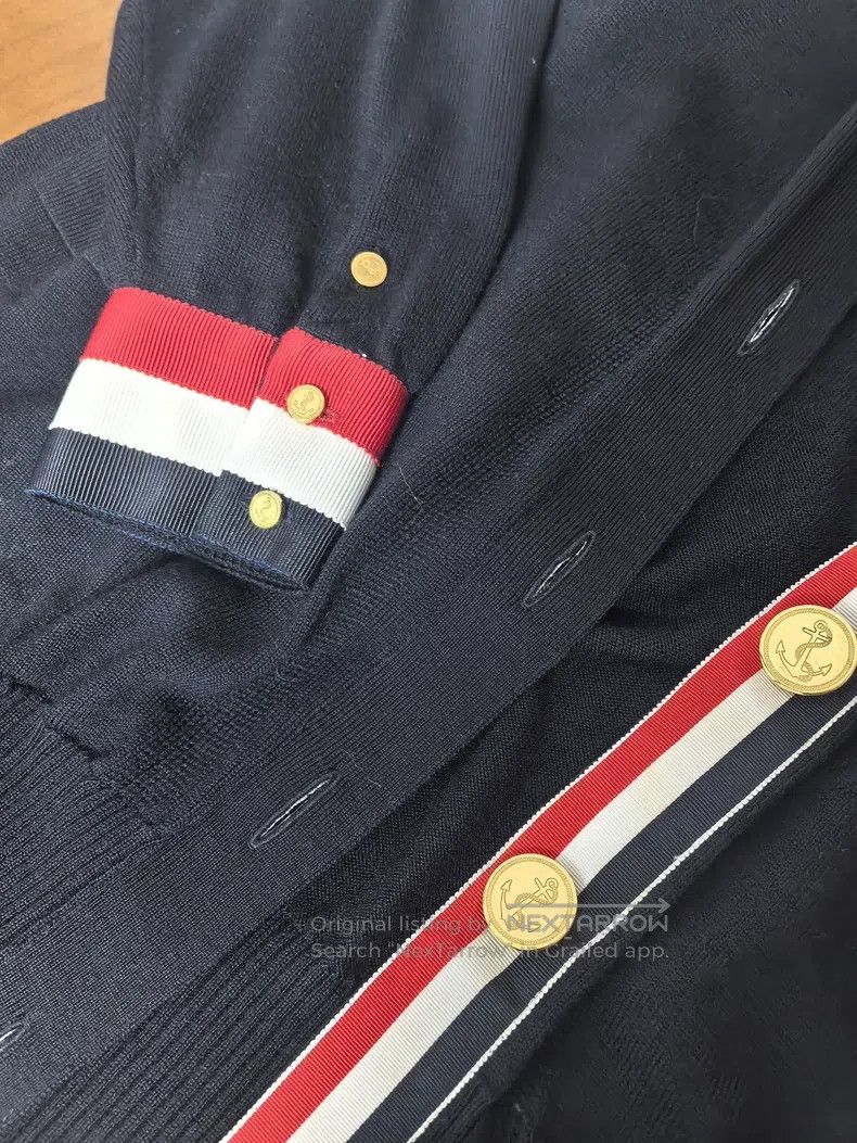 Thom Browne Thom Browne Wool Gold-Button Cardigan Size XS / US 0-2 / IT 36-38 - 2 Thumbnail