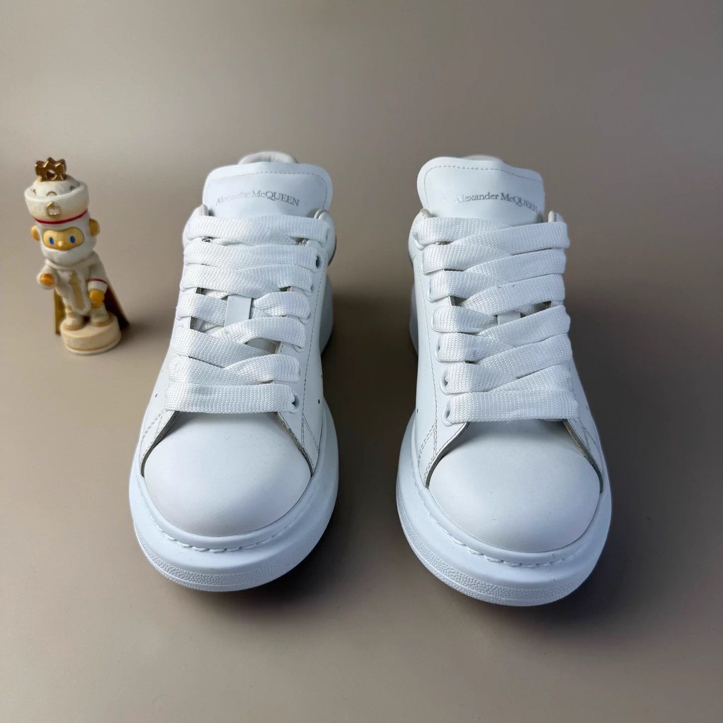 Alexander McQueen Alexander McQueen haze blue suede chunky casual sneakers Size US 6.5 / IT 36.5 - 2 Thumbnail
