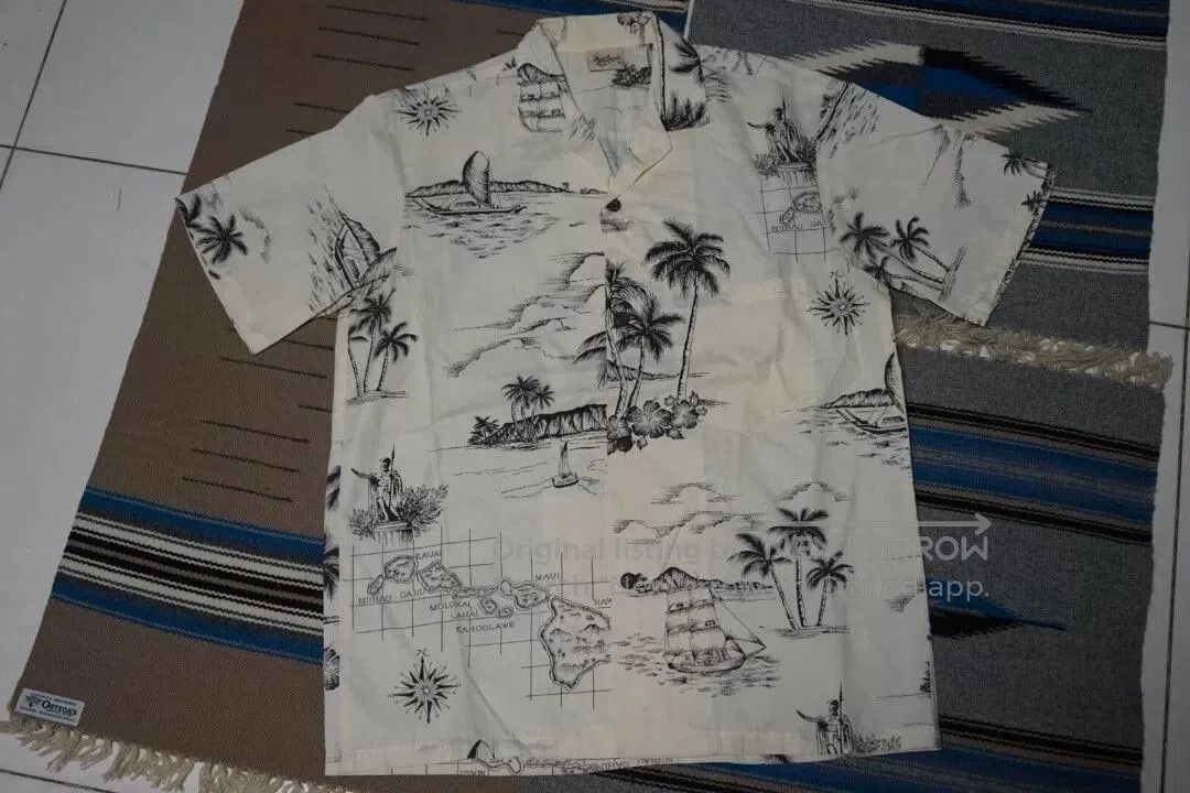Vintage Vintage 70s Hawaiian Shirt for Summer. Size US M / EU 48-50 / 2 - 1 Thumbnail