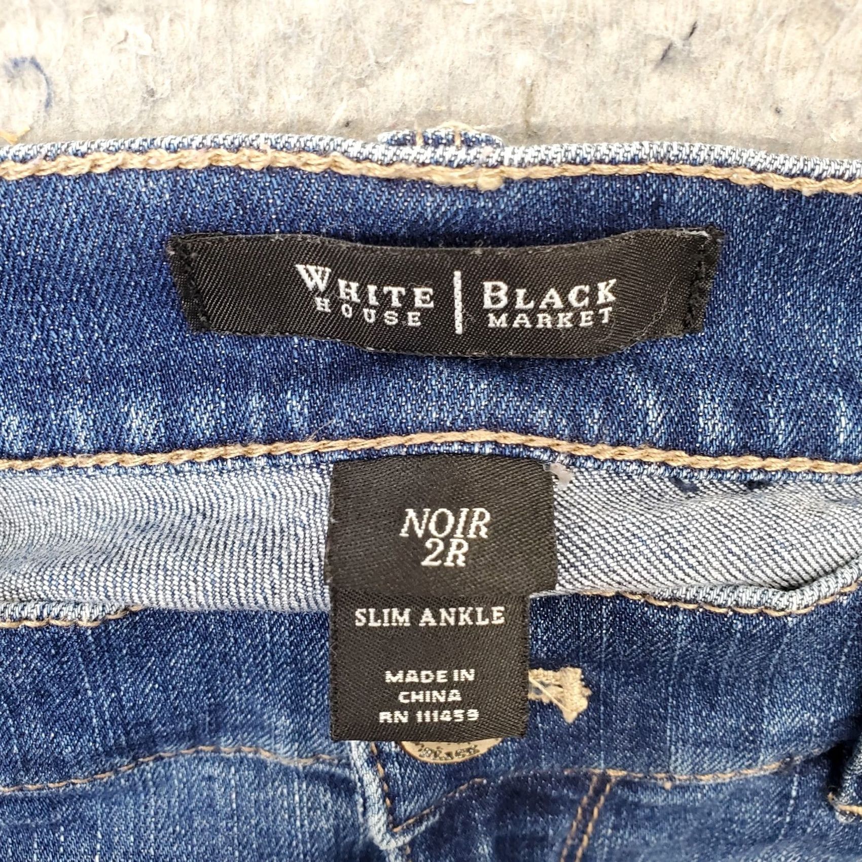 White House Black Market White House Black Market Jeans Womens 2R Blue Denim Slim Ankle Leg Grunge Size 26" / US 2 / IT 38 - 7 Thumbnail