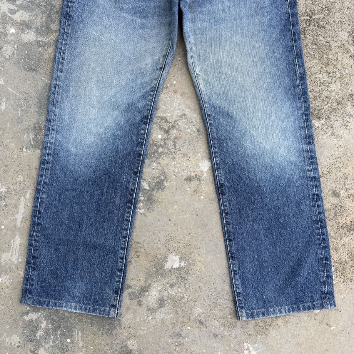 Japanese Brand VINTAGE JAPANESE DENIM FADED JEAN PANTS Size US 35 - 3 Thumbnail