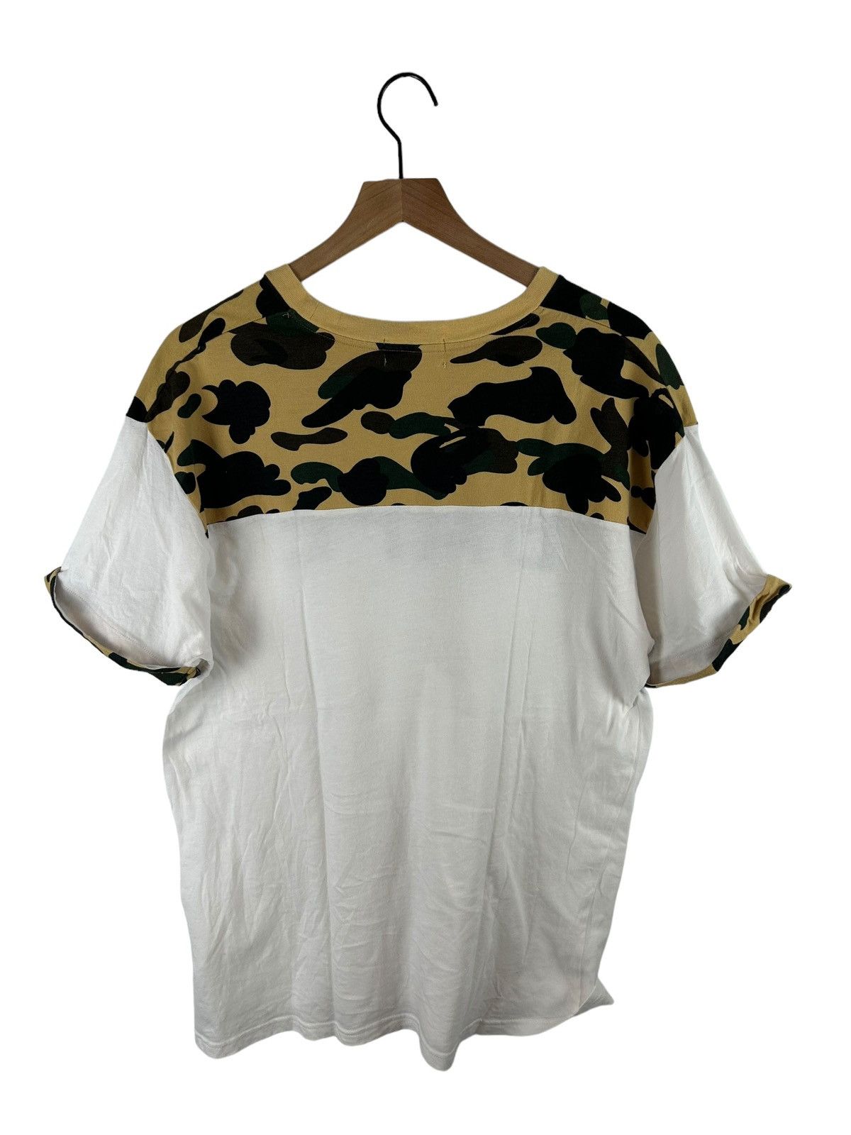 Bape 1st Camo Tee Size ONE SIZE - 3 Thumbnail
