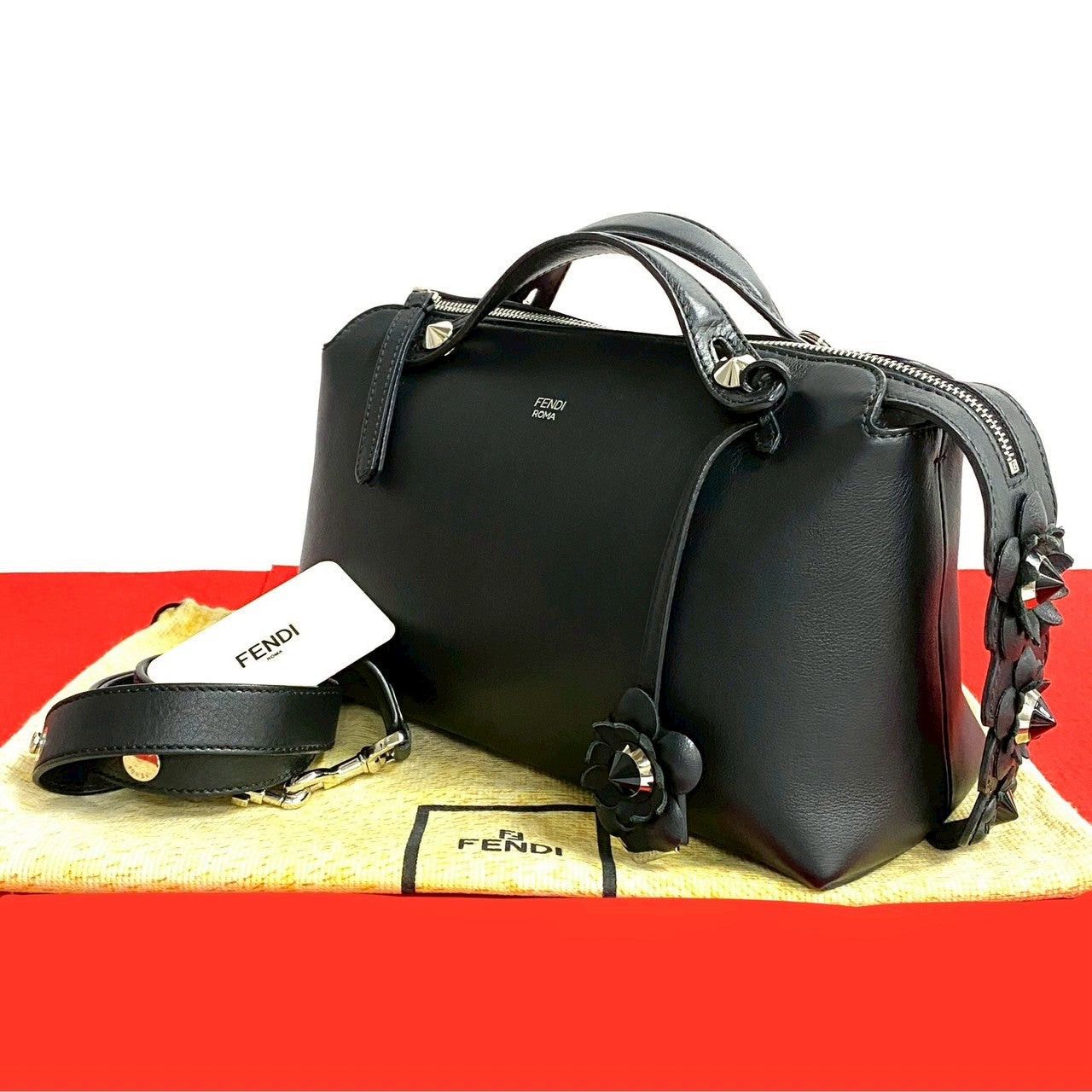 Fendi Fendi Shoulder Bag Black Leather Size ONE SIZE - 1 Thumbnail