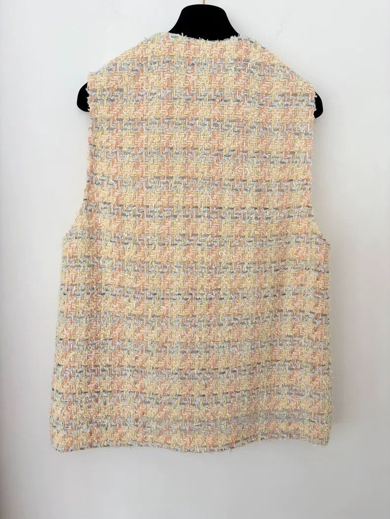 Chanel Chanel Yellow tweed tweed pocket vest Size XS / US 0-2 / IT 36-38 - 2 Thumbnail