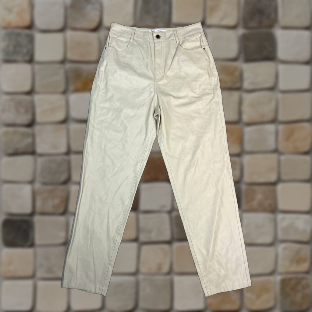 Zara Zara Pants Womens 6 Beige Ecru Faux Leather High Rise Straight Leg Streetwear Size 28" / US 6 / IT 42 - 1 Thumbnail