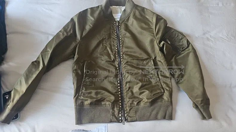 Valentino Valentino Willow Stud Bomber Jacket Size US S / EU 44-46 / 1 - 1 Thumbnail