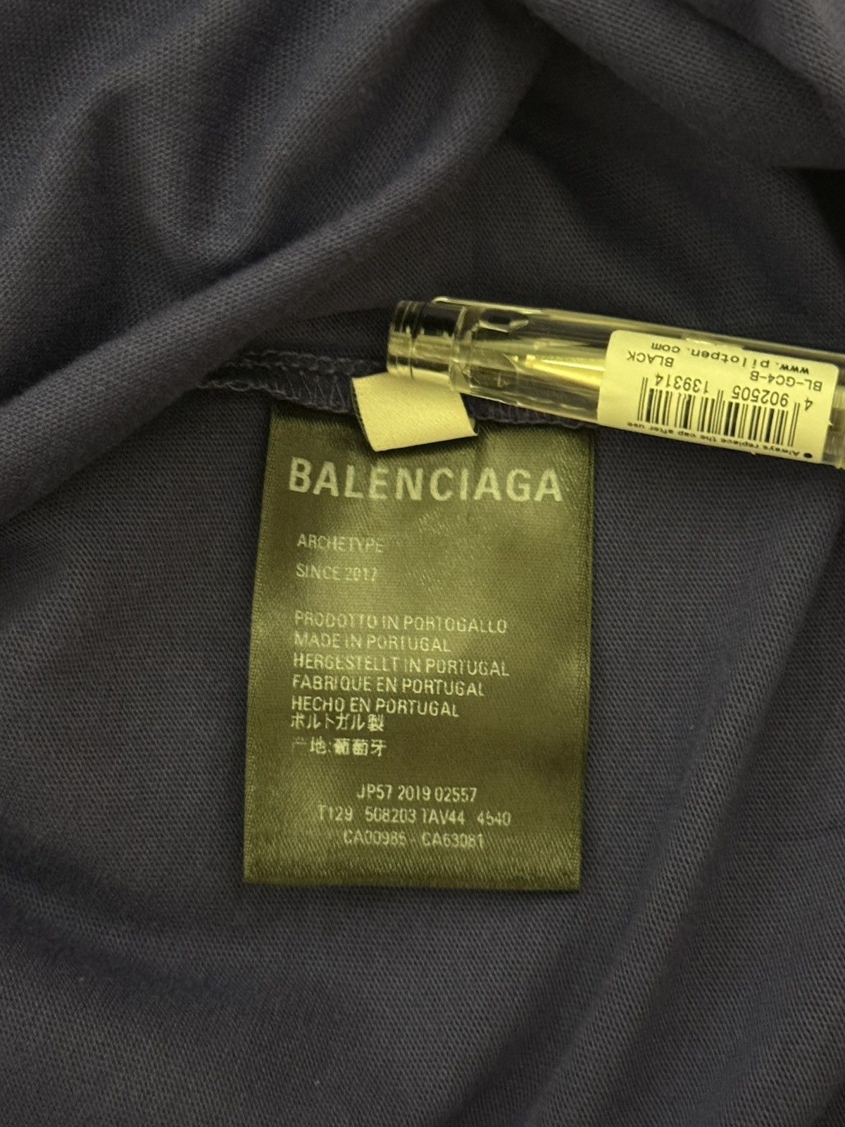 Balenciaga Balenciaga deep blue t shirt Size US L / EU 52-54 / 3 - 7 Thumbnail