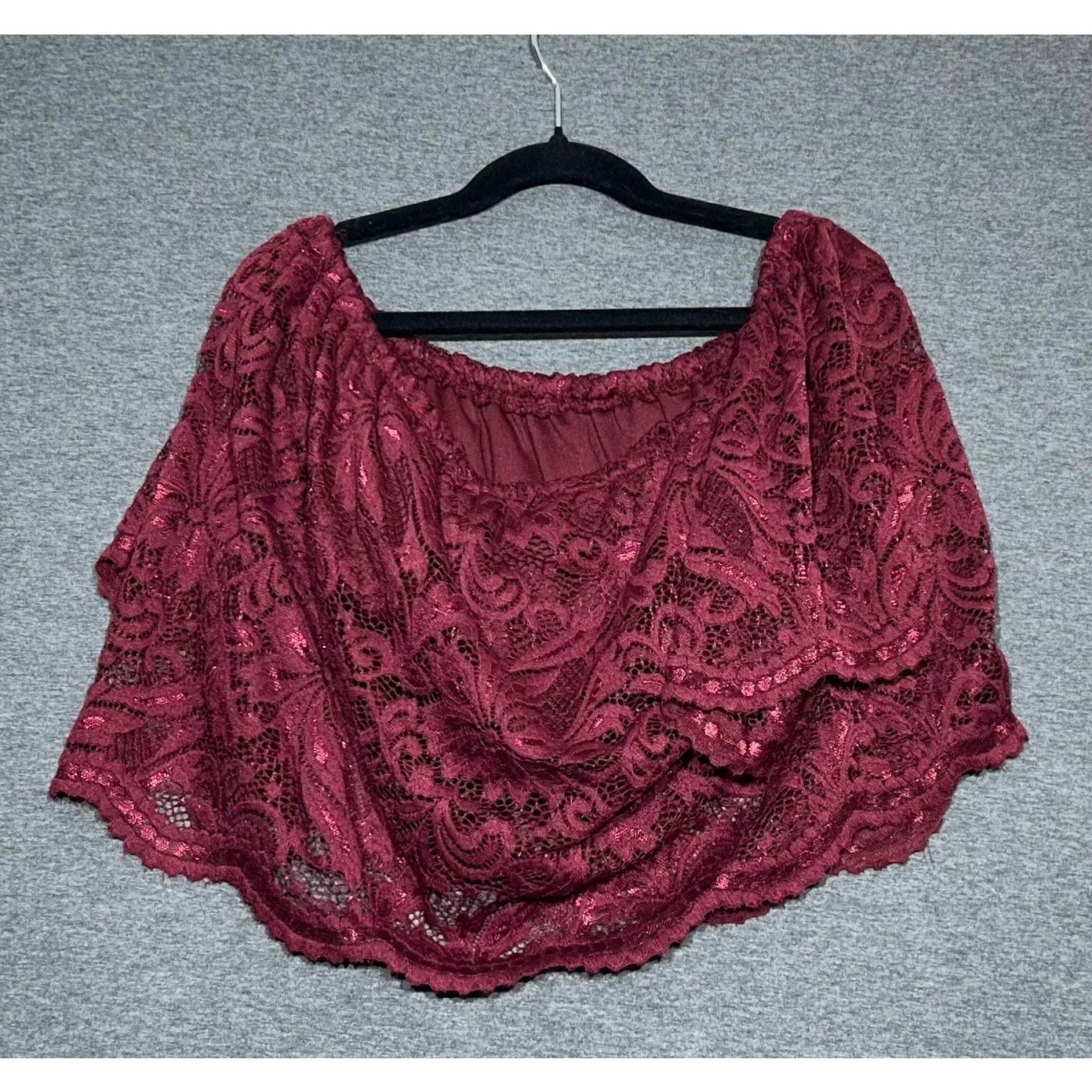 Other Ambiance | Burgundy Lace Crop Top Style #69238 | Small Size S / US 4 / IT 40 - 2 Thumbnail