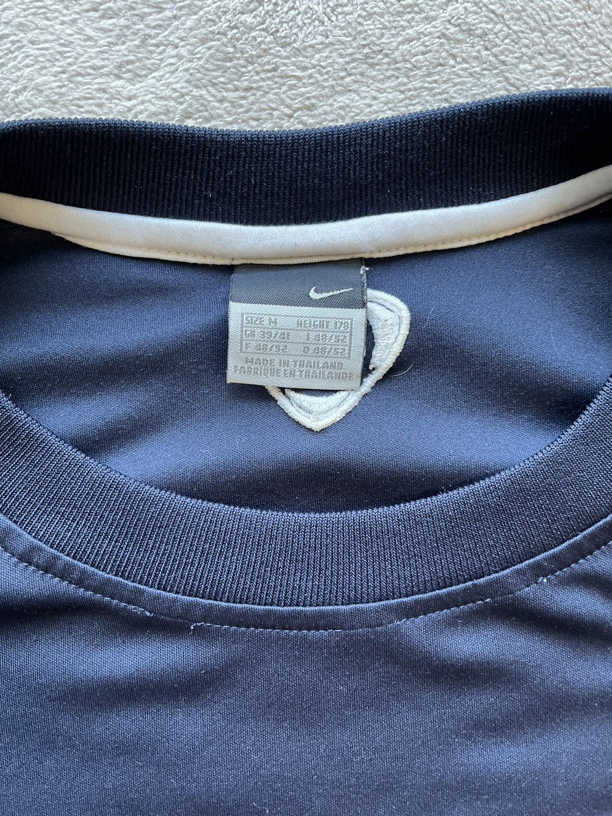 Nike × Vintage 90's NIKE TEAM BIG CENTRAL SWOOSH LOGO Y2K RETRO TEE Size US M / EU 48-50 / 2 - 5 Thumbnail