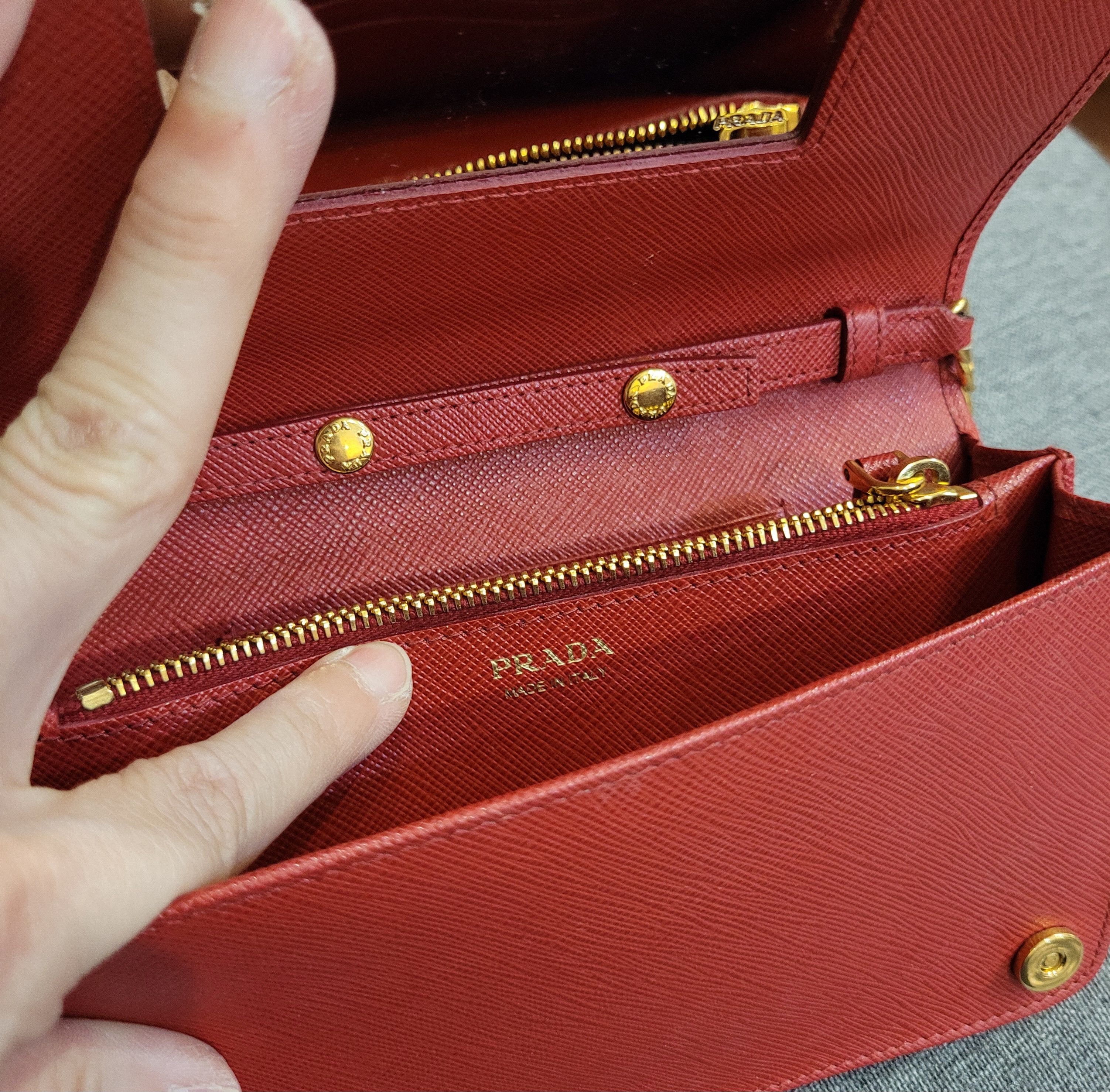 Prada Prada Crossbody Wallet on Chain Saffiano Lux Leather 1BP006 Size ONE SIZE - 10 Thumbnail