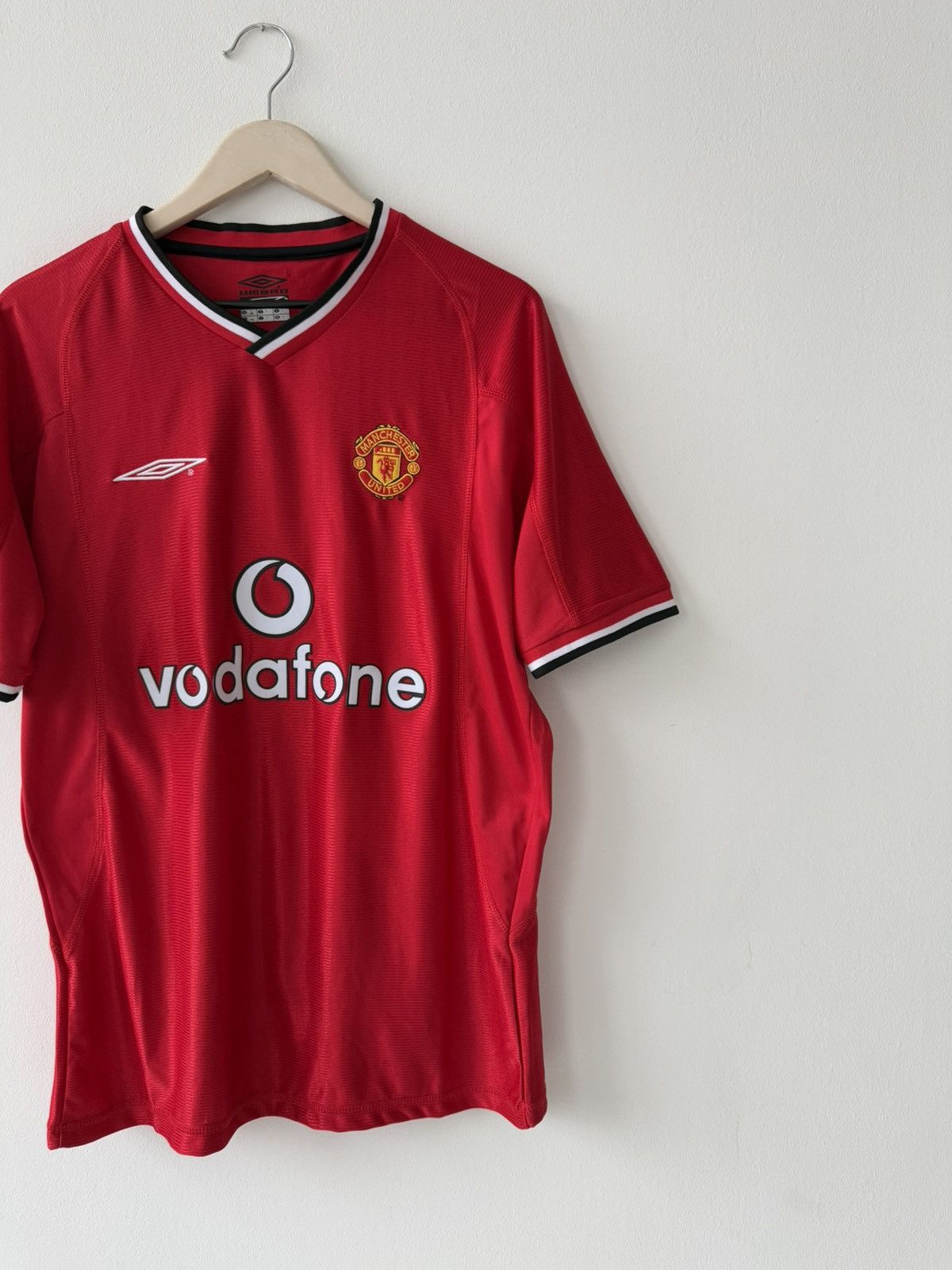 Umbro 🩸RARE🩸Umbro Manchester United 2000/2002 Beckham #7 Jersey Size US L / EU 52-54 / 3 - 3 Thumbnail