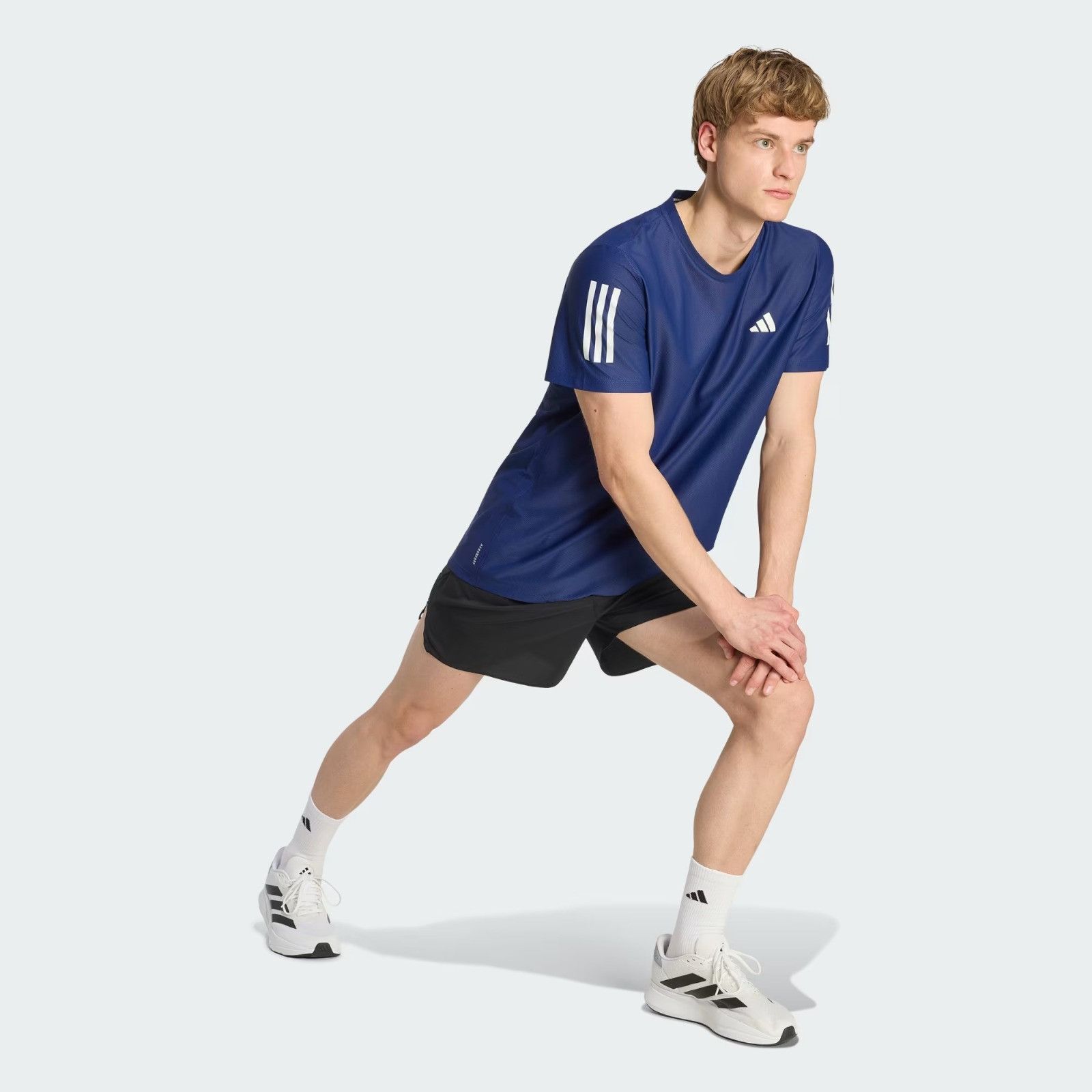 Adidas o1mle0526 The Run Short Sleeve T-Shirt in Dark Blue Size US XL / EU 56 / 4 - 2 Thumbnail