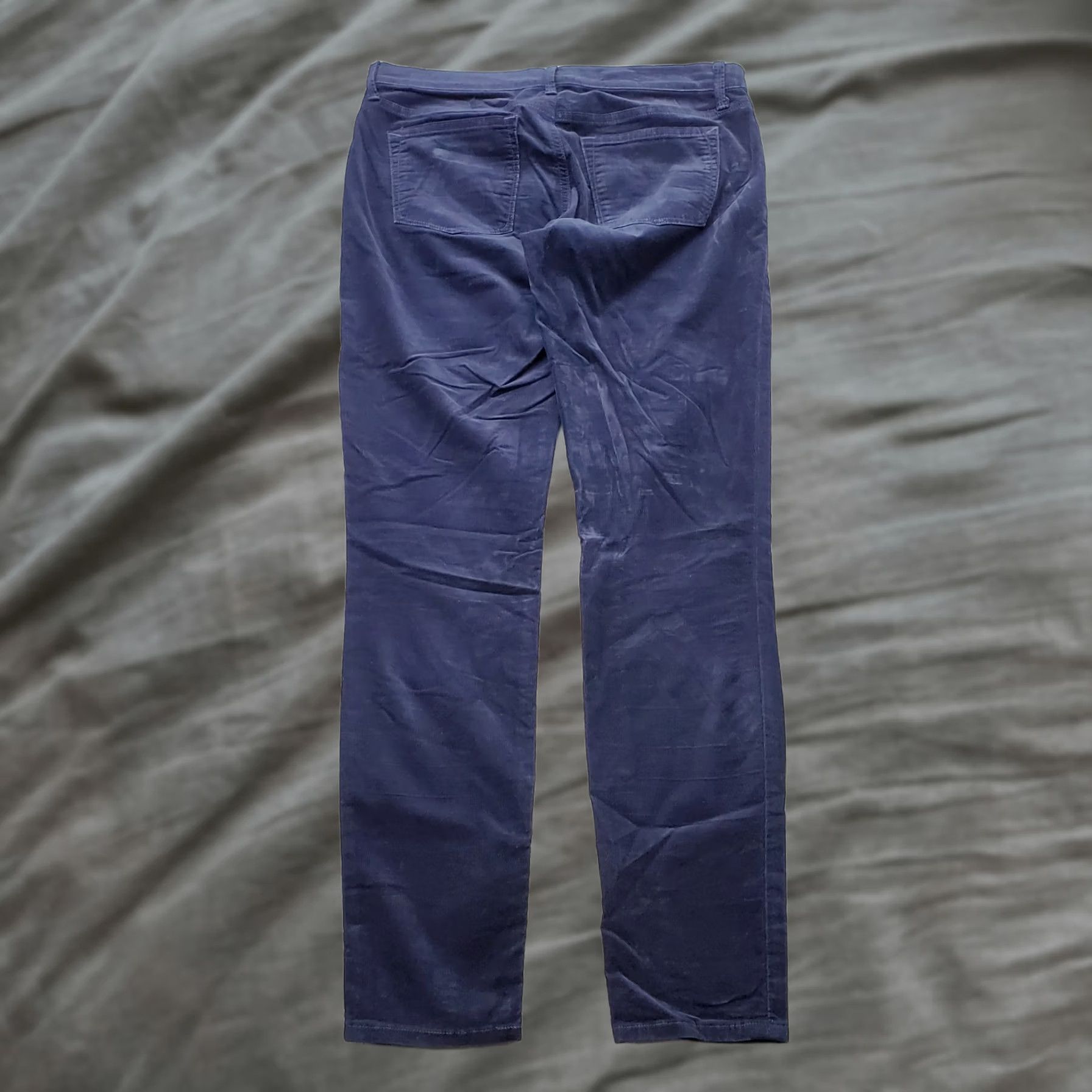 Gap Gap 1969 Legging Pants Womens Navy Corduroy Stretch Flat Front Skinny Size 28R Everyday Wear Mens? Size 28" / US 6 / IT 42 - 1 Thumbnail