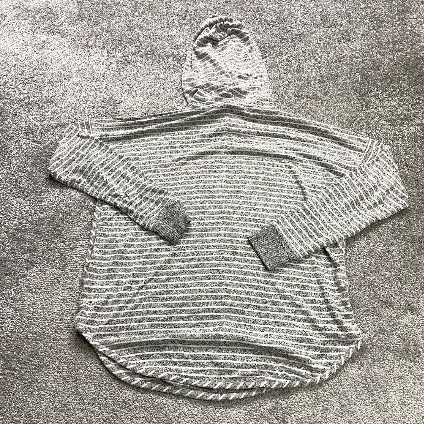 Alfani Alfani Intimates Hoodie Sweatshirt Womens Small Gray White Striped Sleepwear Size M / US 6-8 / IT 42-44 - 2 Thumbnail